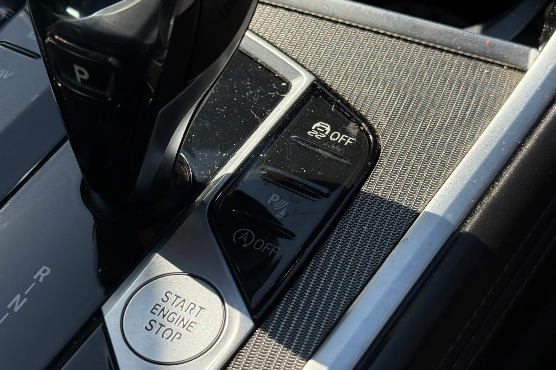 BMW 8 Series Gran Coupe thumbnail image number 26