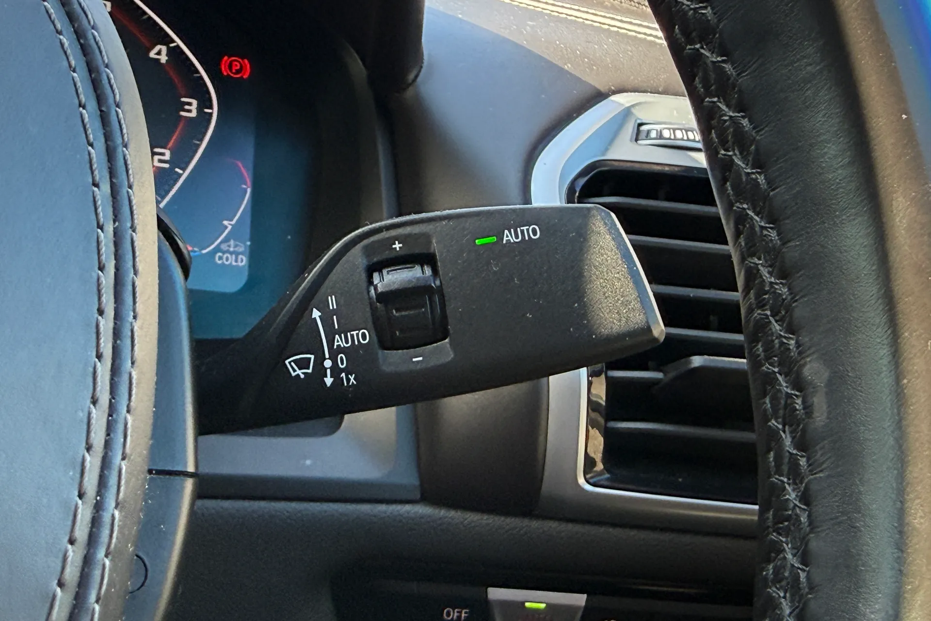 BMW 8 Series Gran Coupe thumbnail image number 20