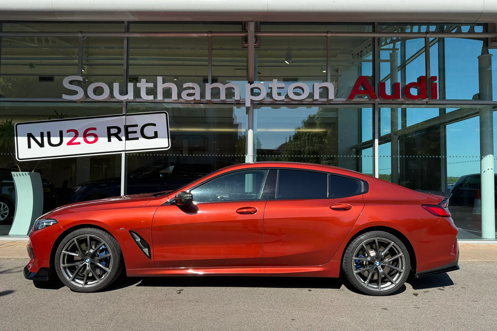 BMW 8 Series Gran Coupe thumbnail image number 51