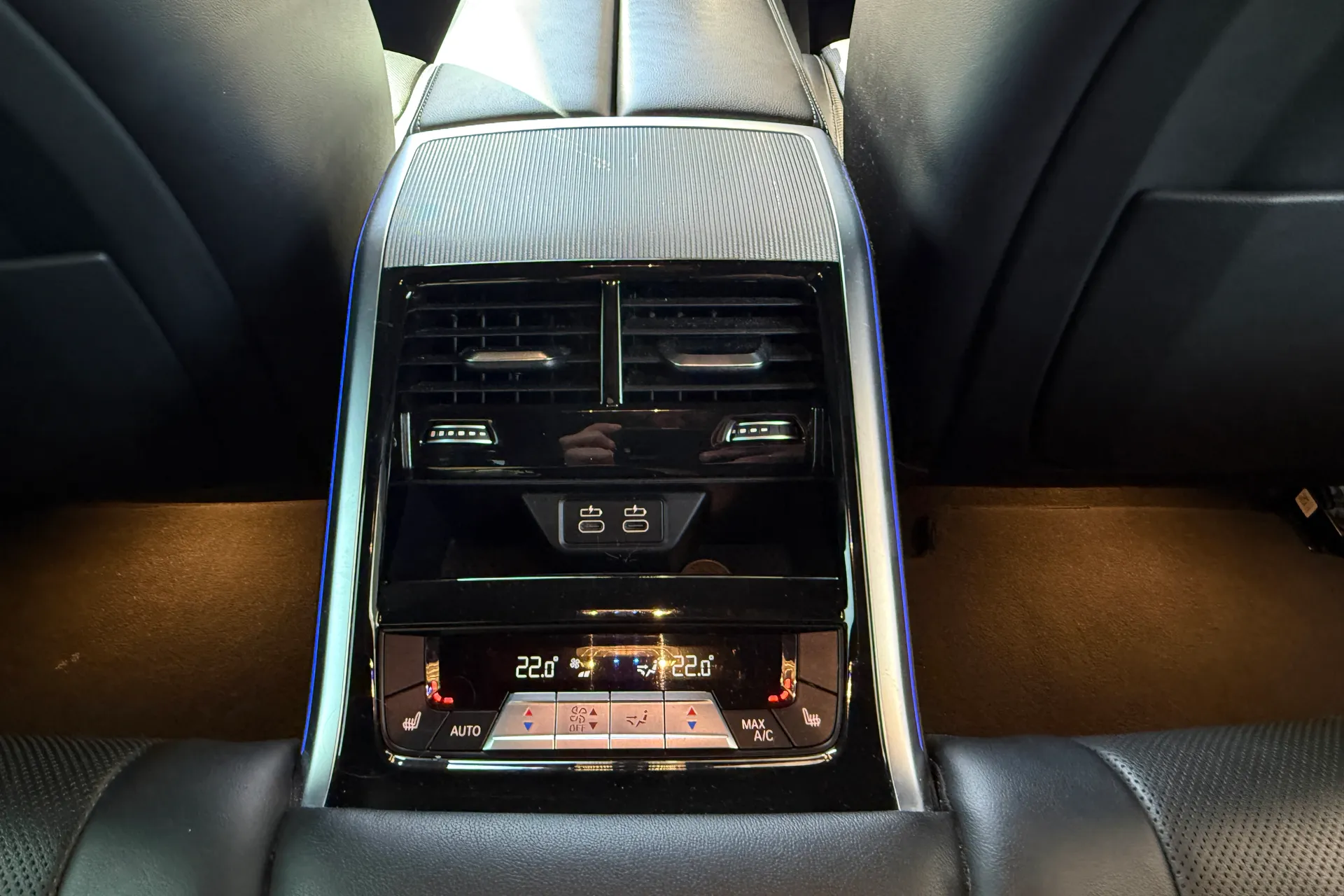 BMW 8 Series Gran Coupe thumbnail image number 45