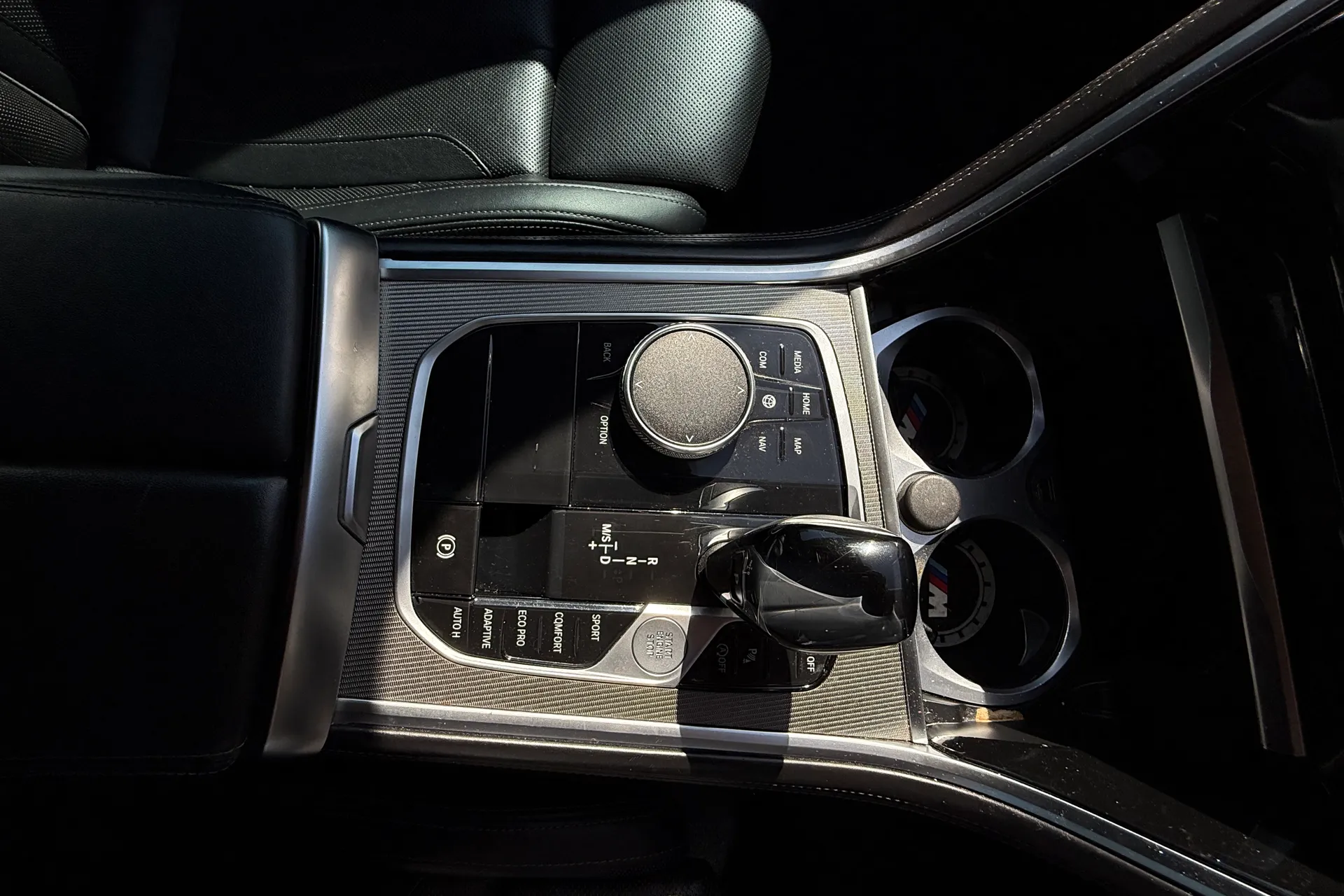 BMW 8 Series Gran Coupe thumbnail image number 65