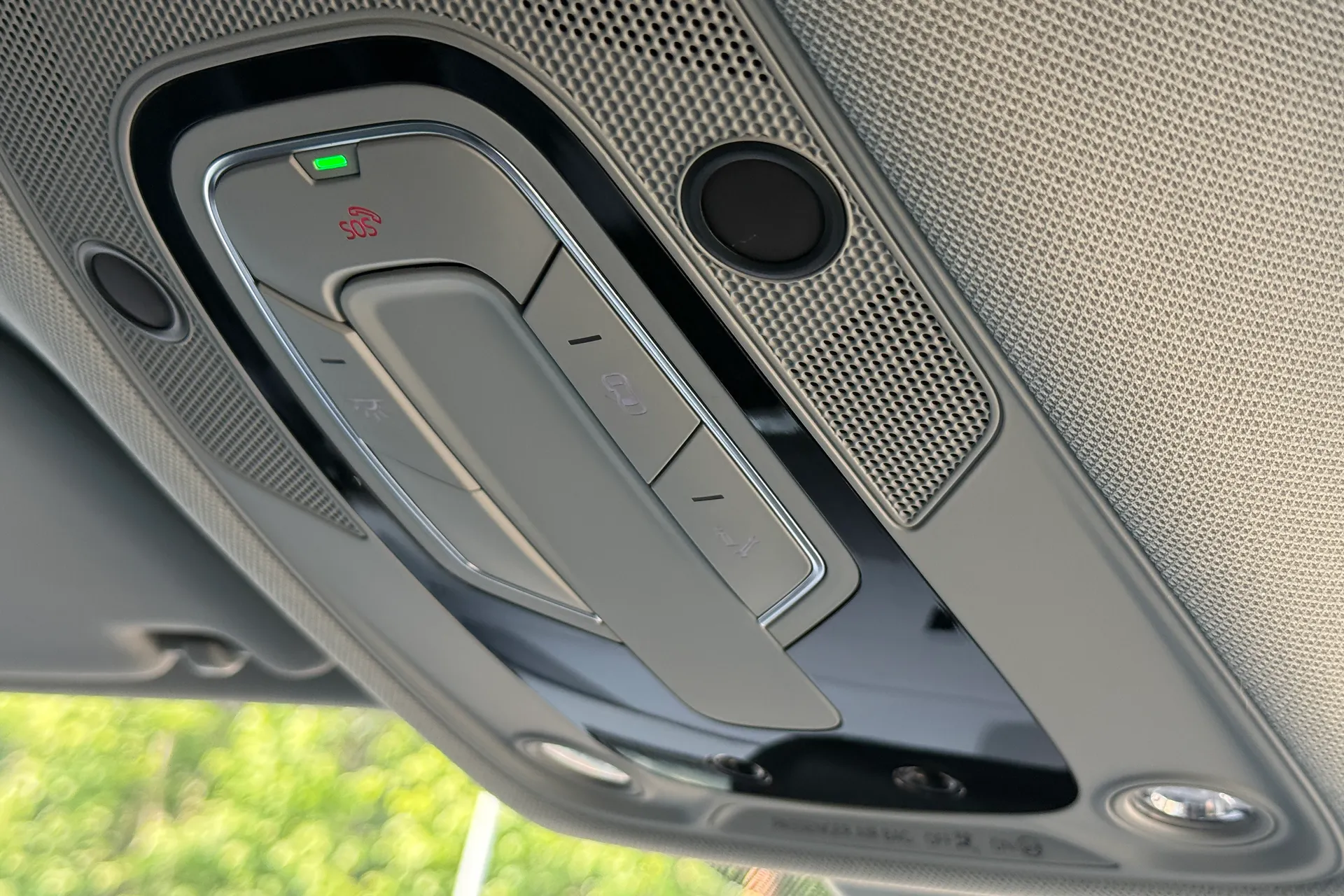 Audi Q5 thumbnail image number 24