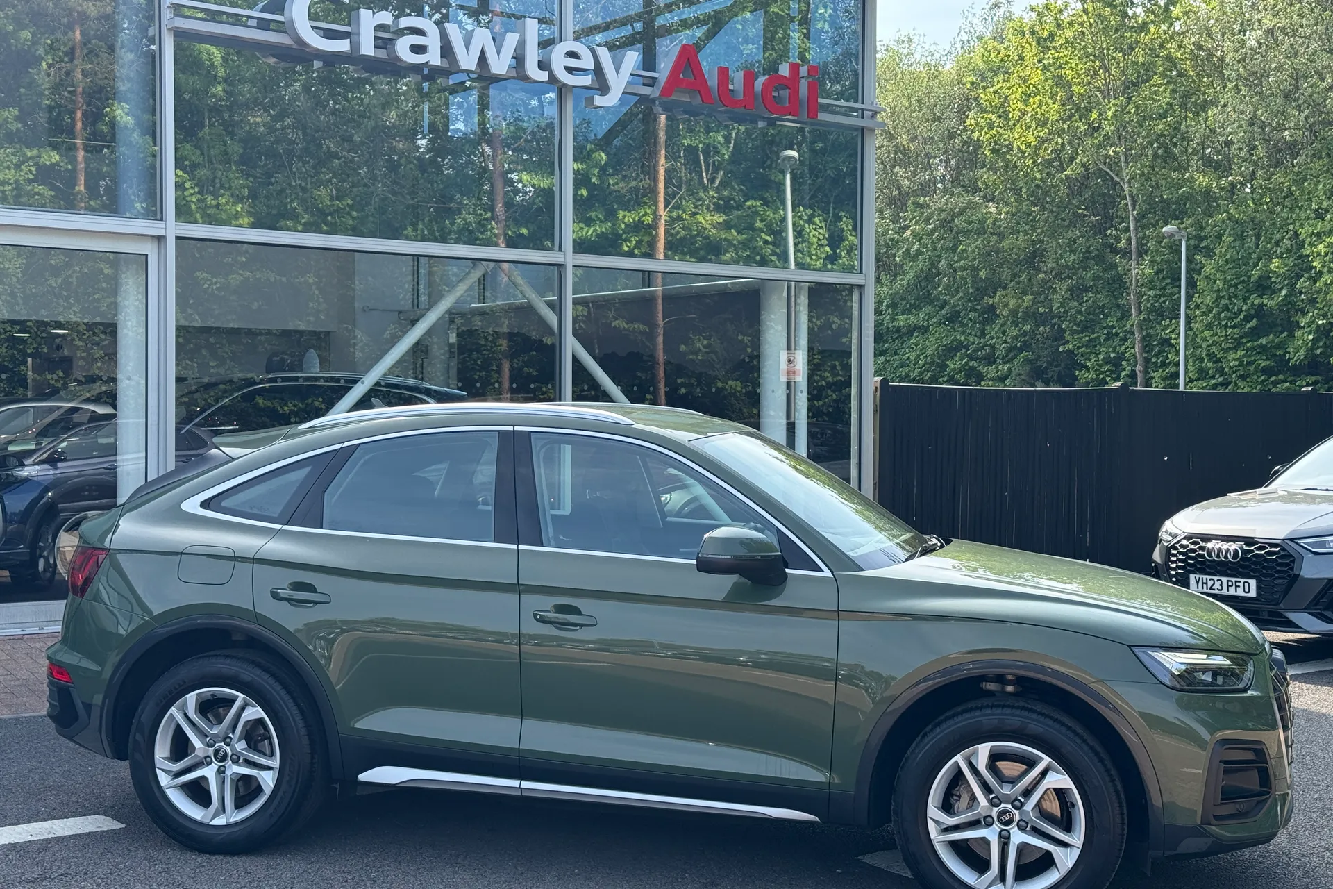 Audi Q5 thumbnail image number 2