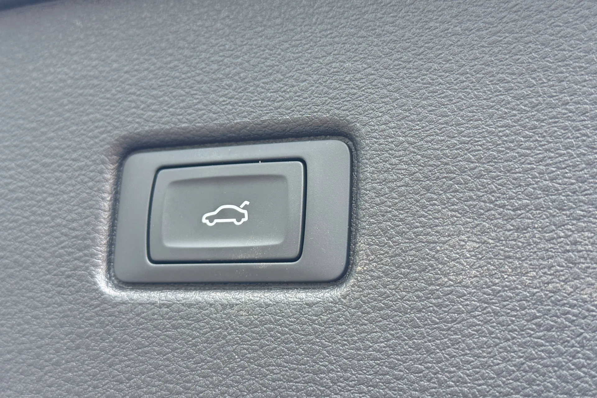 Audi Q5 thumbnail image number 44