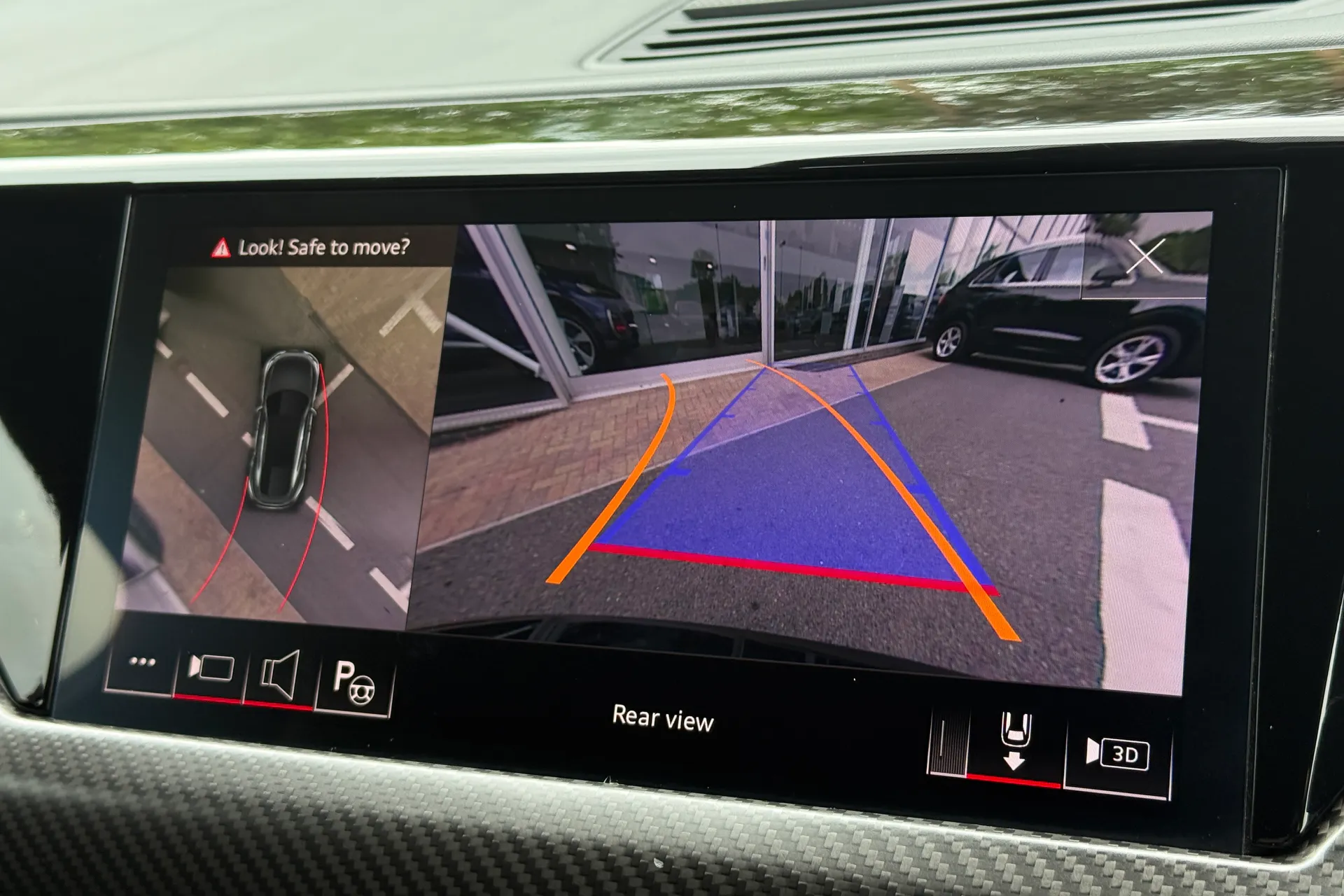 Audi RS e-tron GT thumbnail image number 4