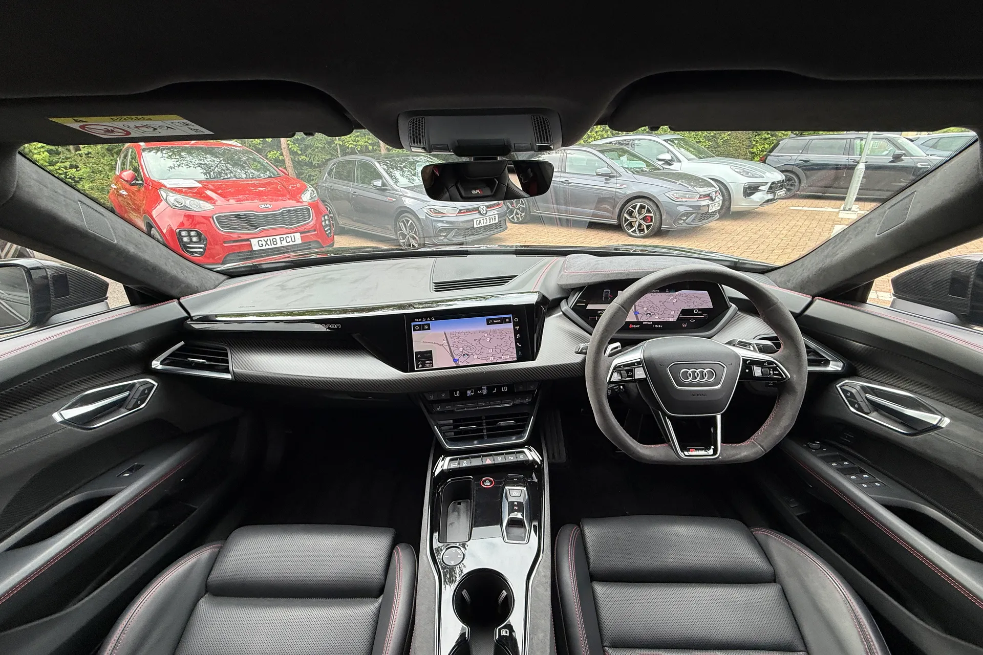 Audi RS e-tron GT thumbnail image number 3