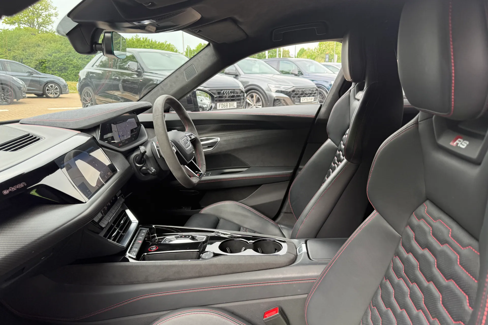 Audi RS e-tron GT thumbnail image number 53