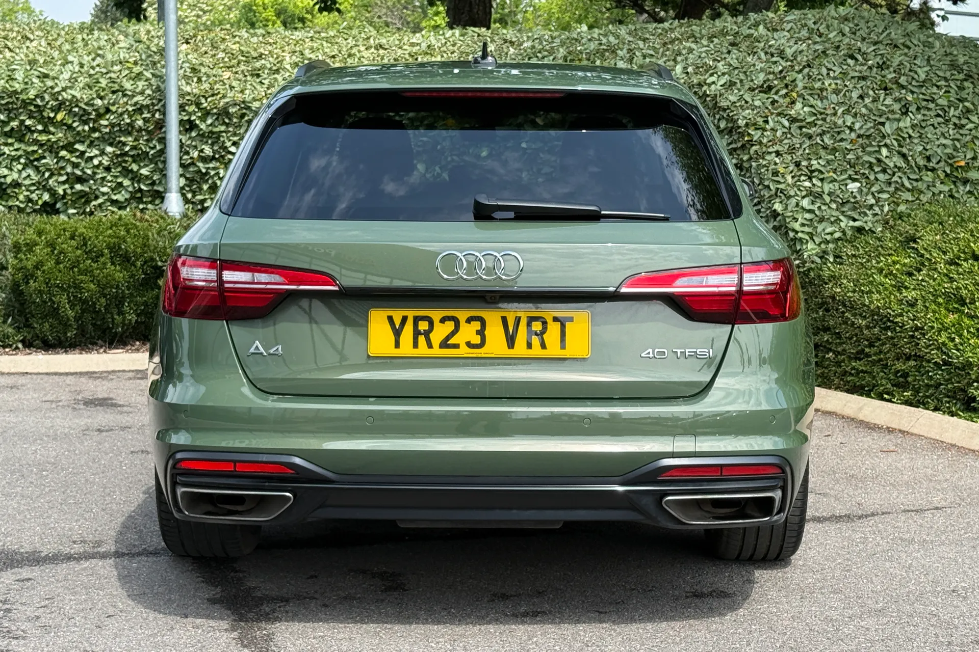 Audi A4 thumbnail image number 15