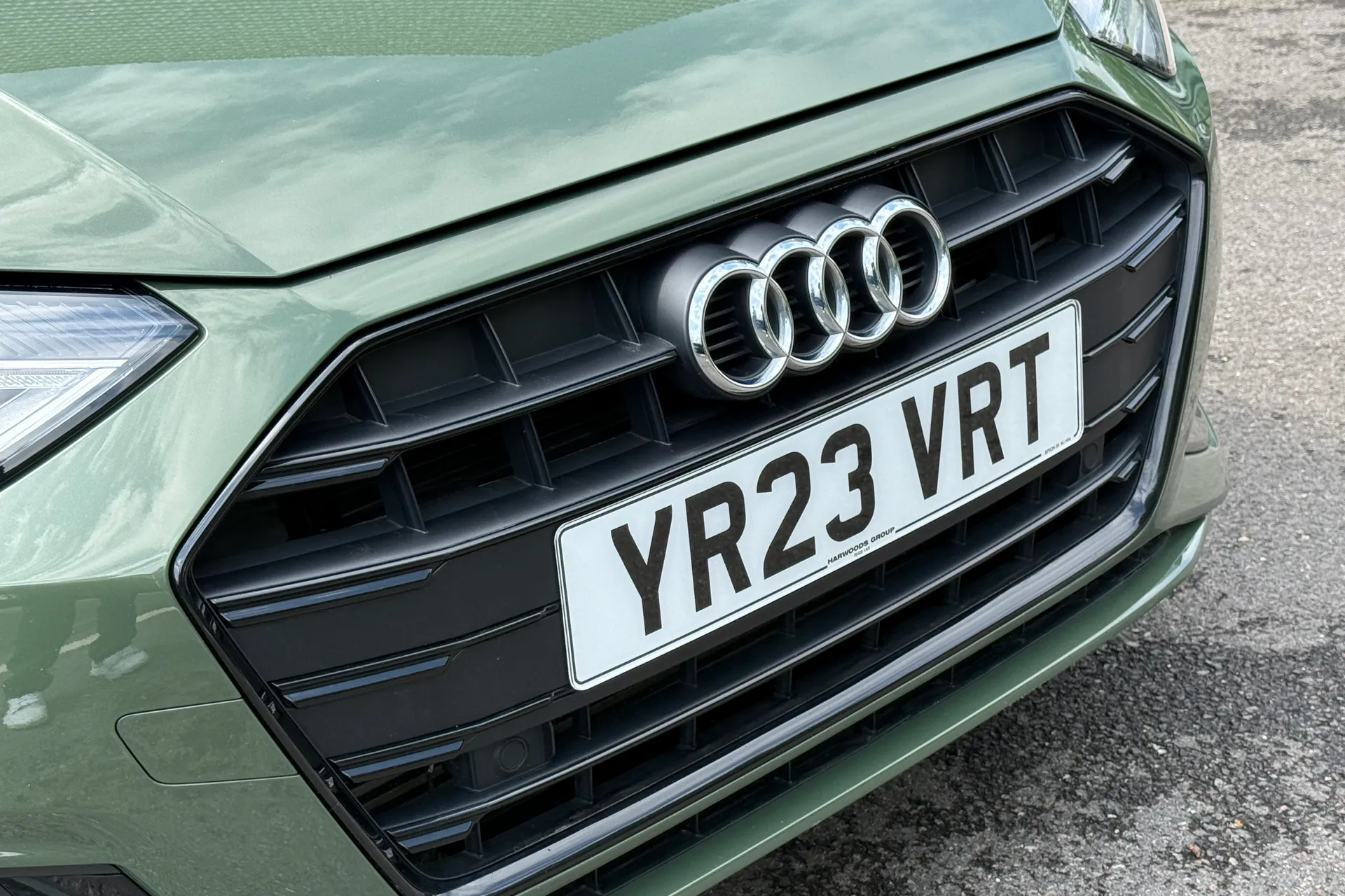 Audi A4 thumbnail image number 13