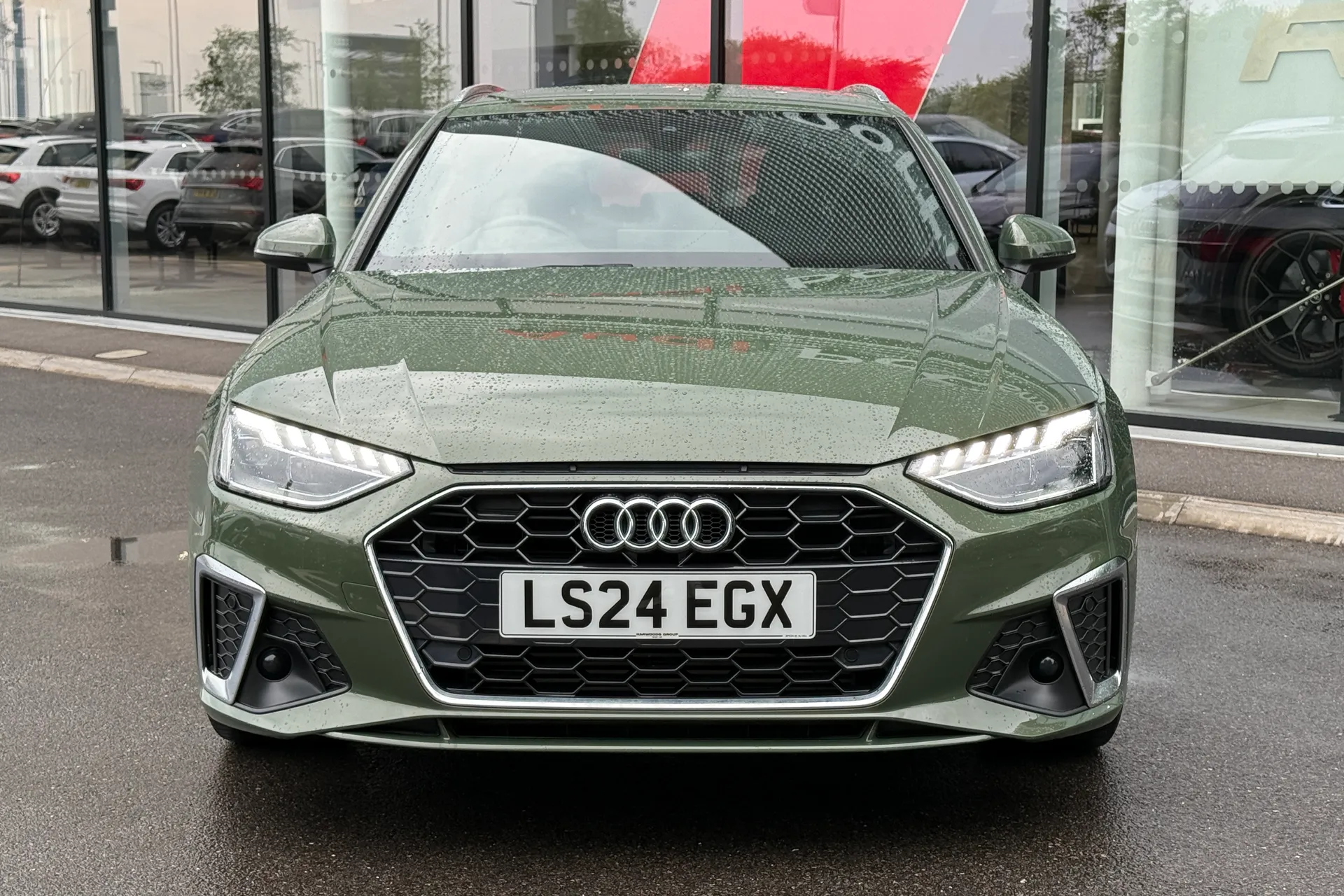 Audi A4 thumbnail image number 21