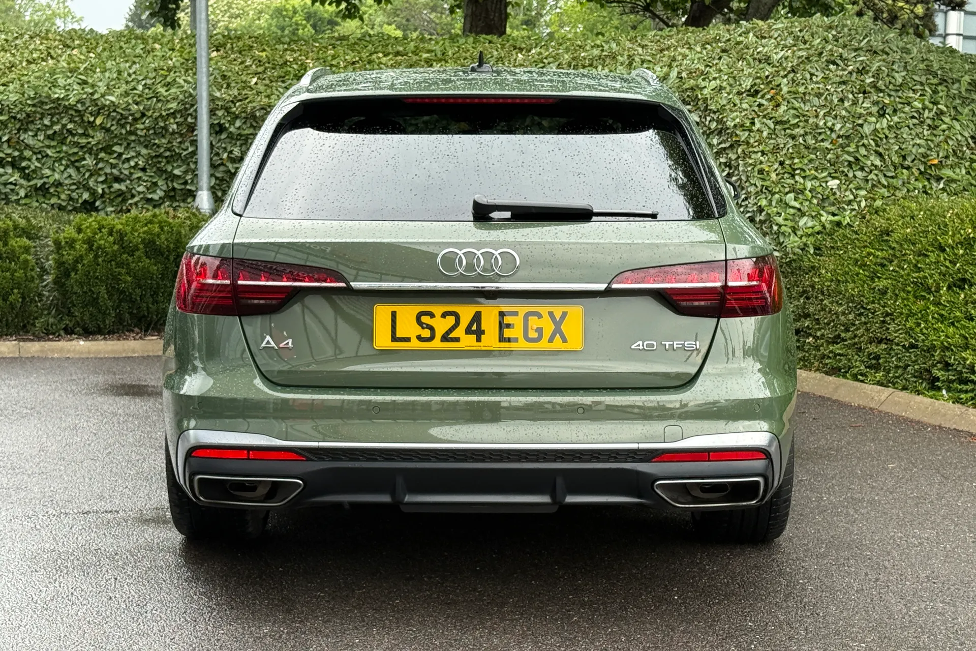 Audi A4 thumbnail image number 9