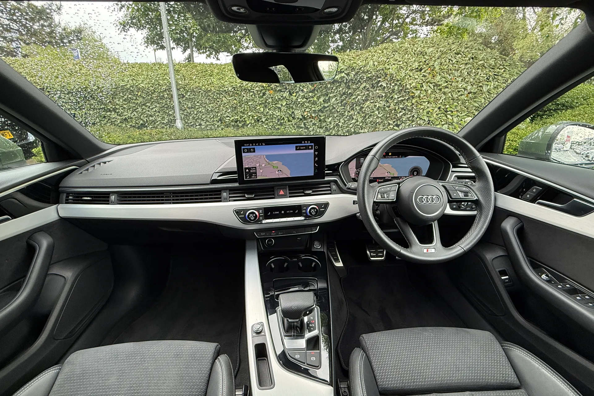 Audi A4 thumbnail image number 5