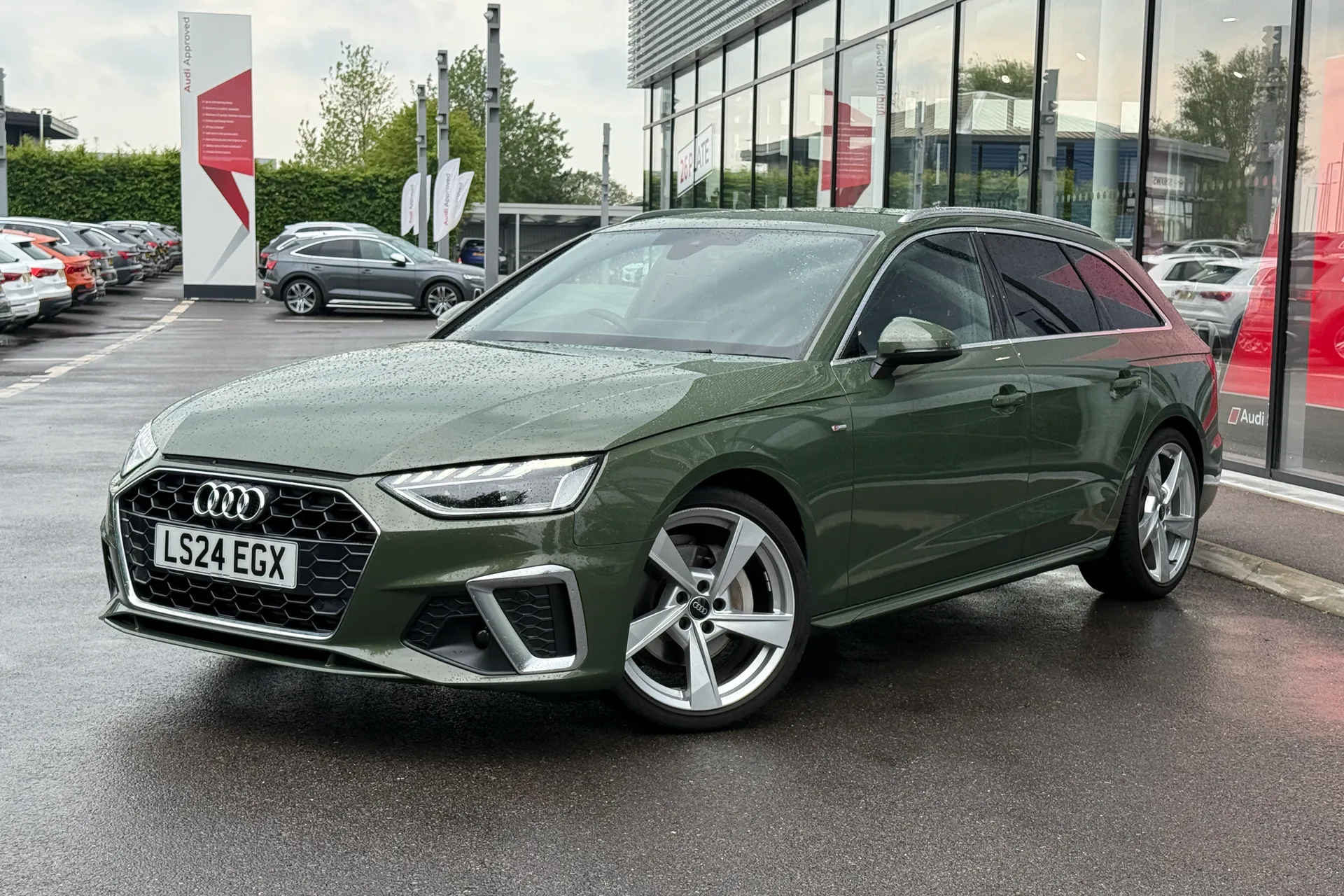 Audi A4 thumbnail image number 7