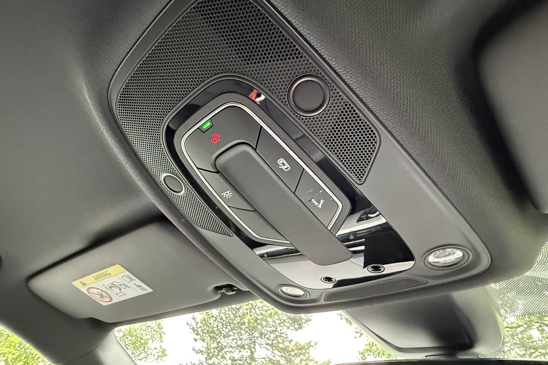 Audi A4 thumbnail image number 45