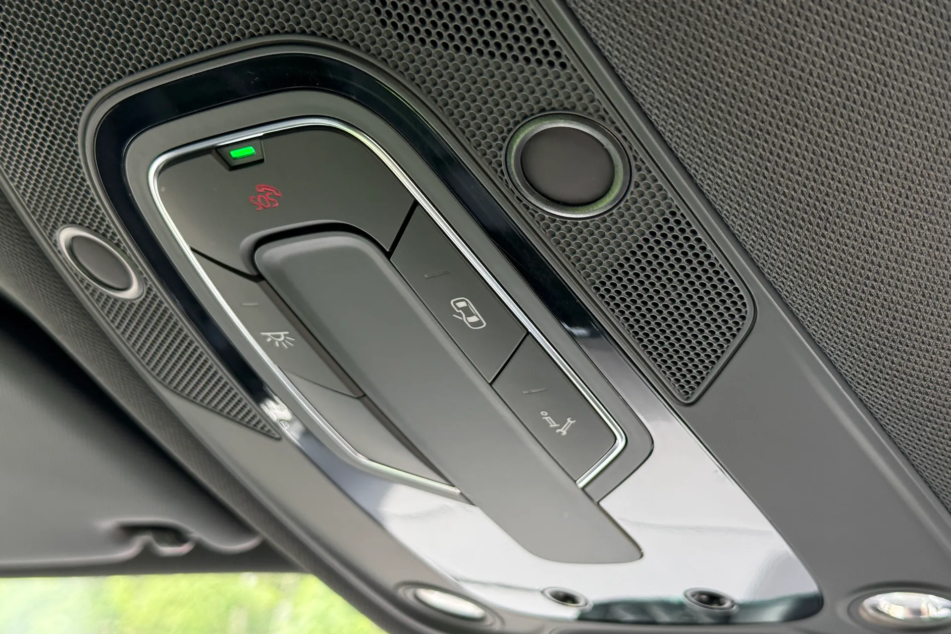 Audi Q5 thumbnail image number 19