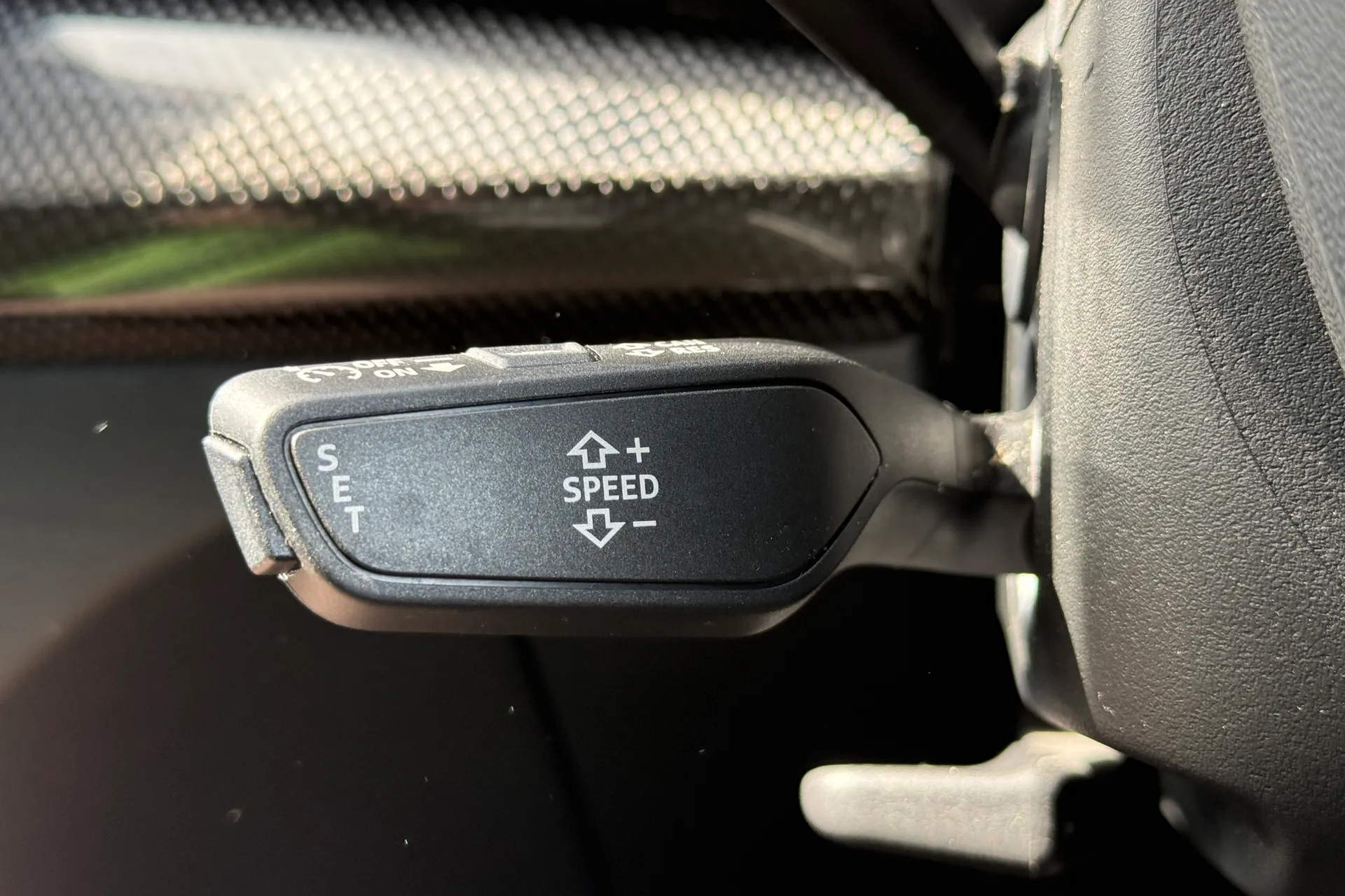Audi Q5 thumbnail image number 20