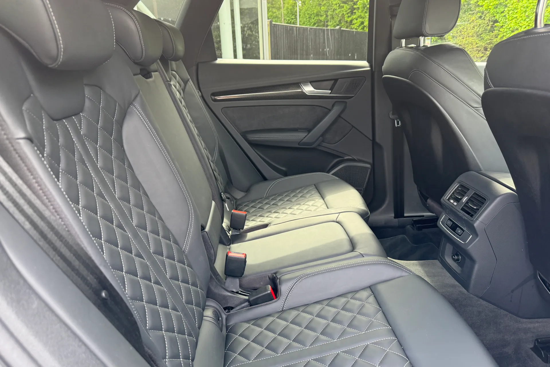 Audi Q5 thumbnail image number 37
