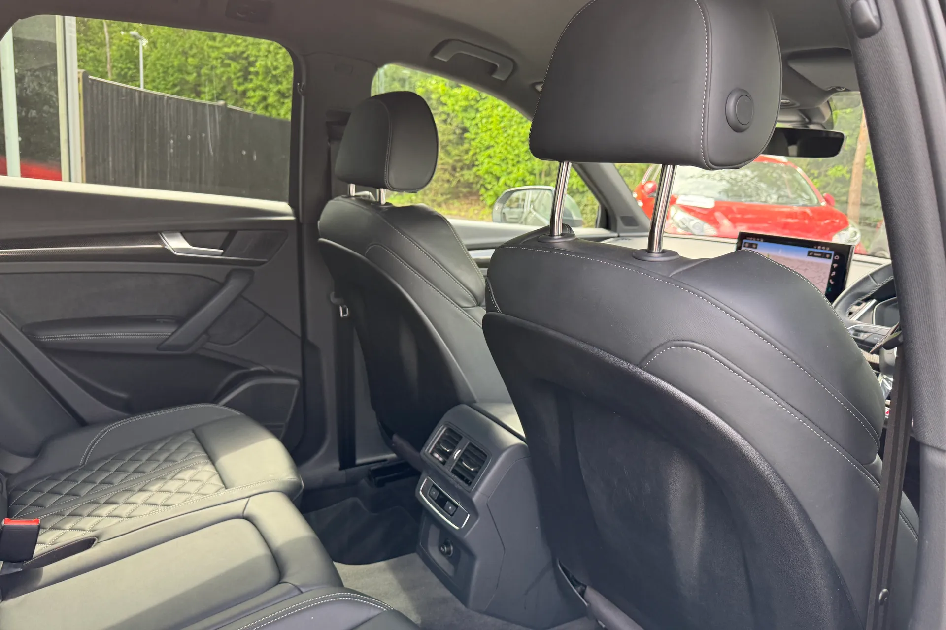 Audi Q5 thumbnail image number 38