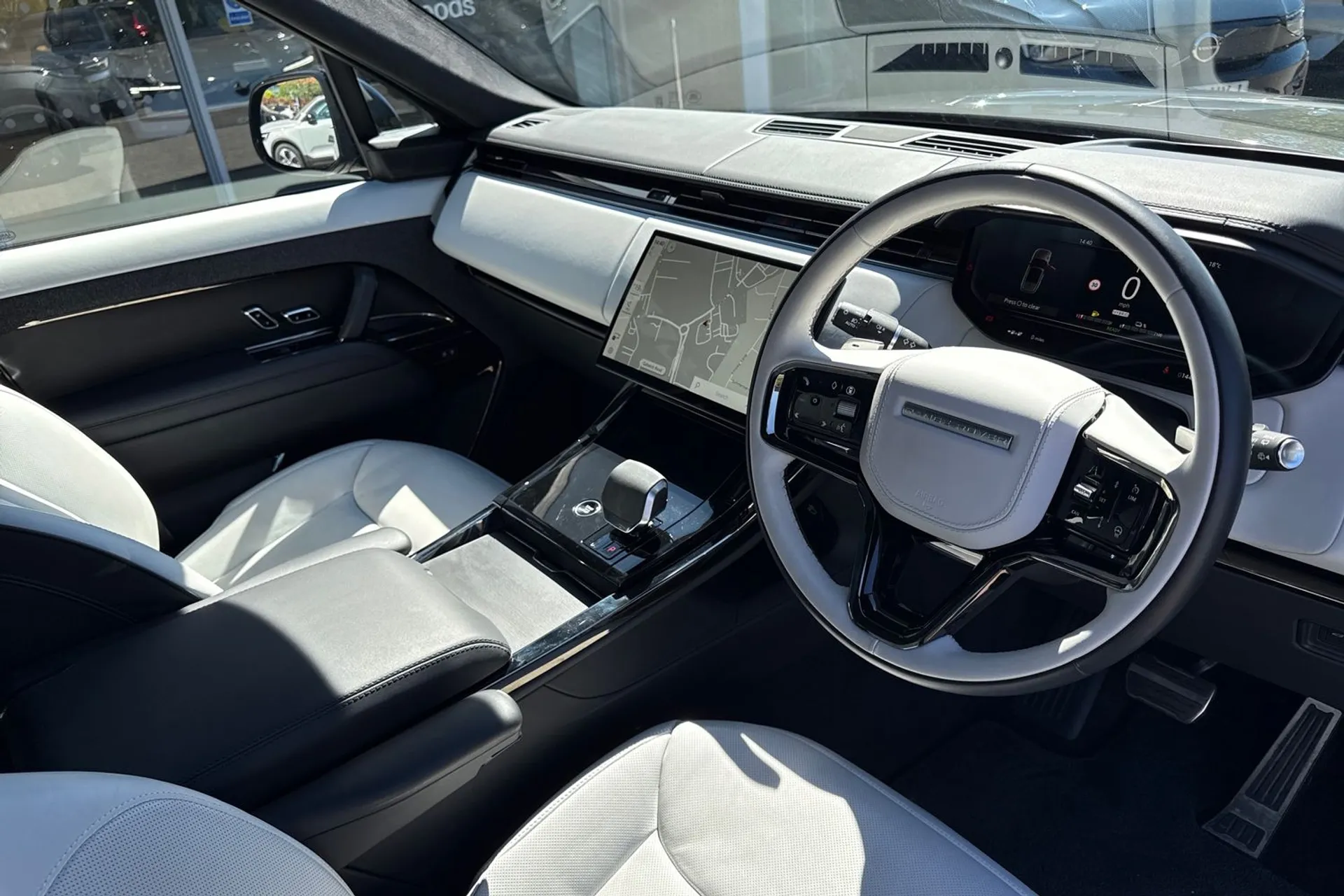 LAND ROVER RANGE ROVER SPORT thumbnail image number 7