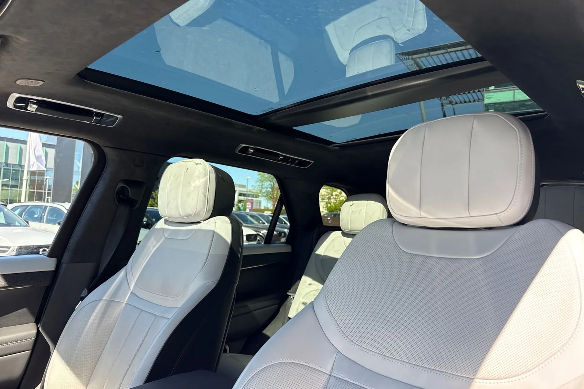 LAND ROVER RANGE ROVER SPORT thumbnail image number 30