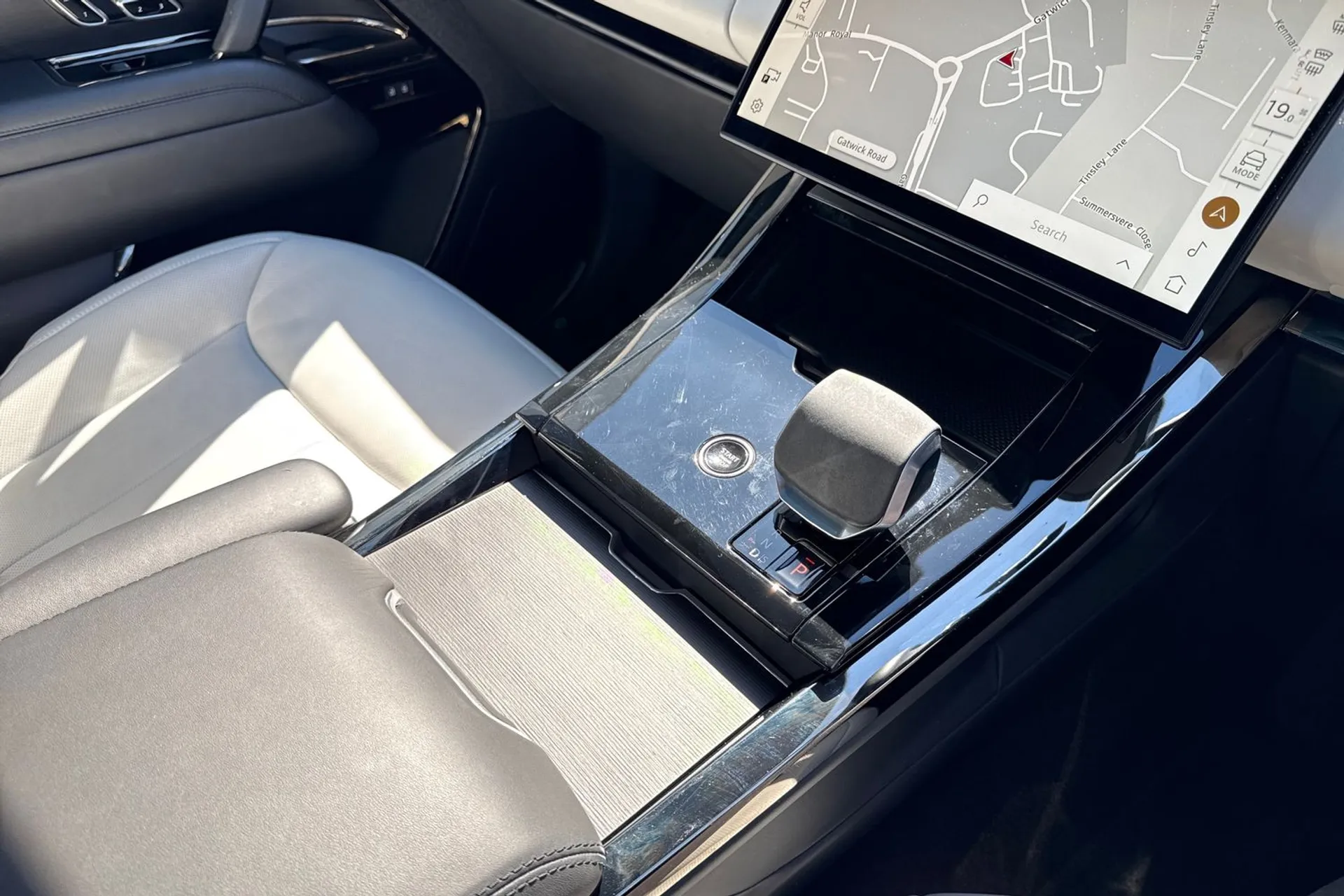 LAND ROVER RANGE ROVER SPORT thumbnail image number 47