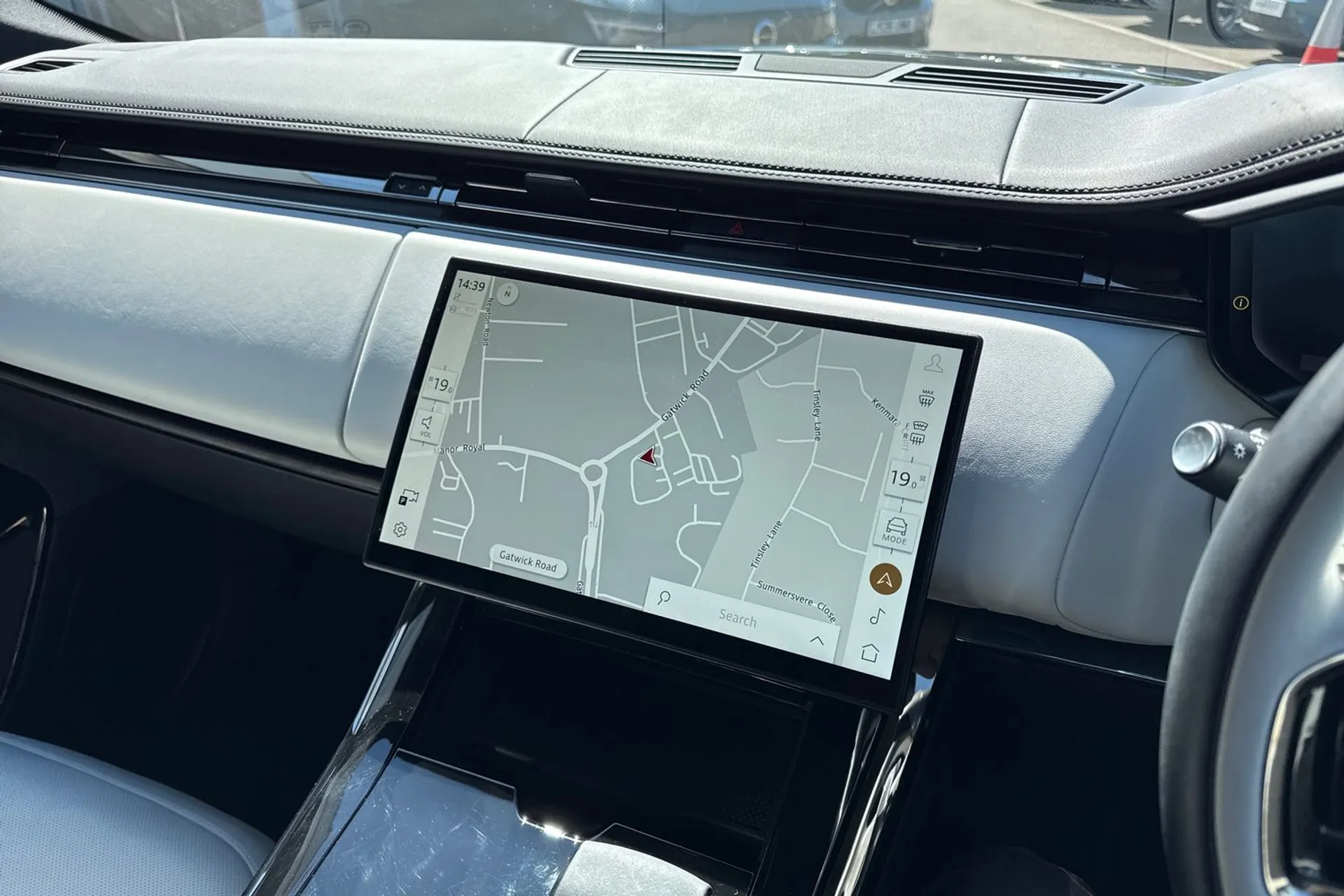 LAND ROVER RANGE ROVER SPORT thumbnail image number 6