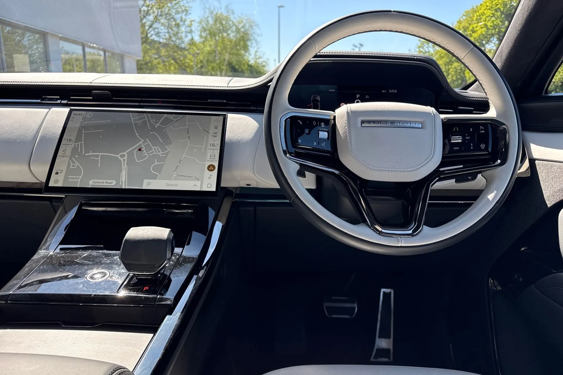 LAND ROVER RANGE ROVER SPORT thumbnail image number 36