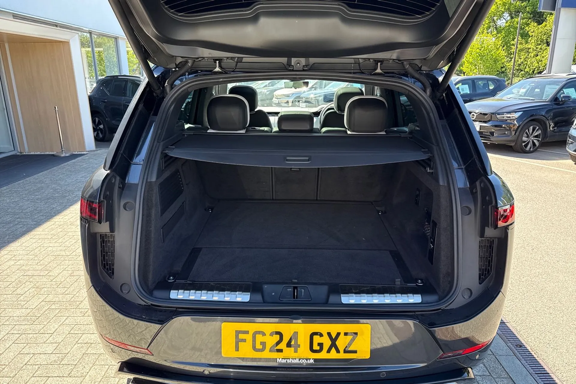 LAND ROVER RANGE ROVER SPORT thumbnail image number 21