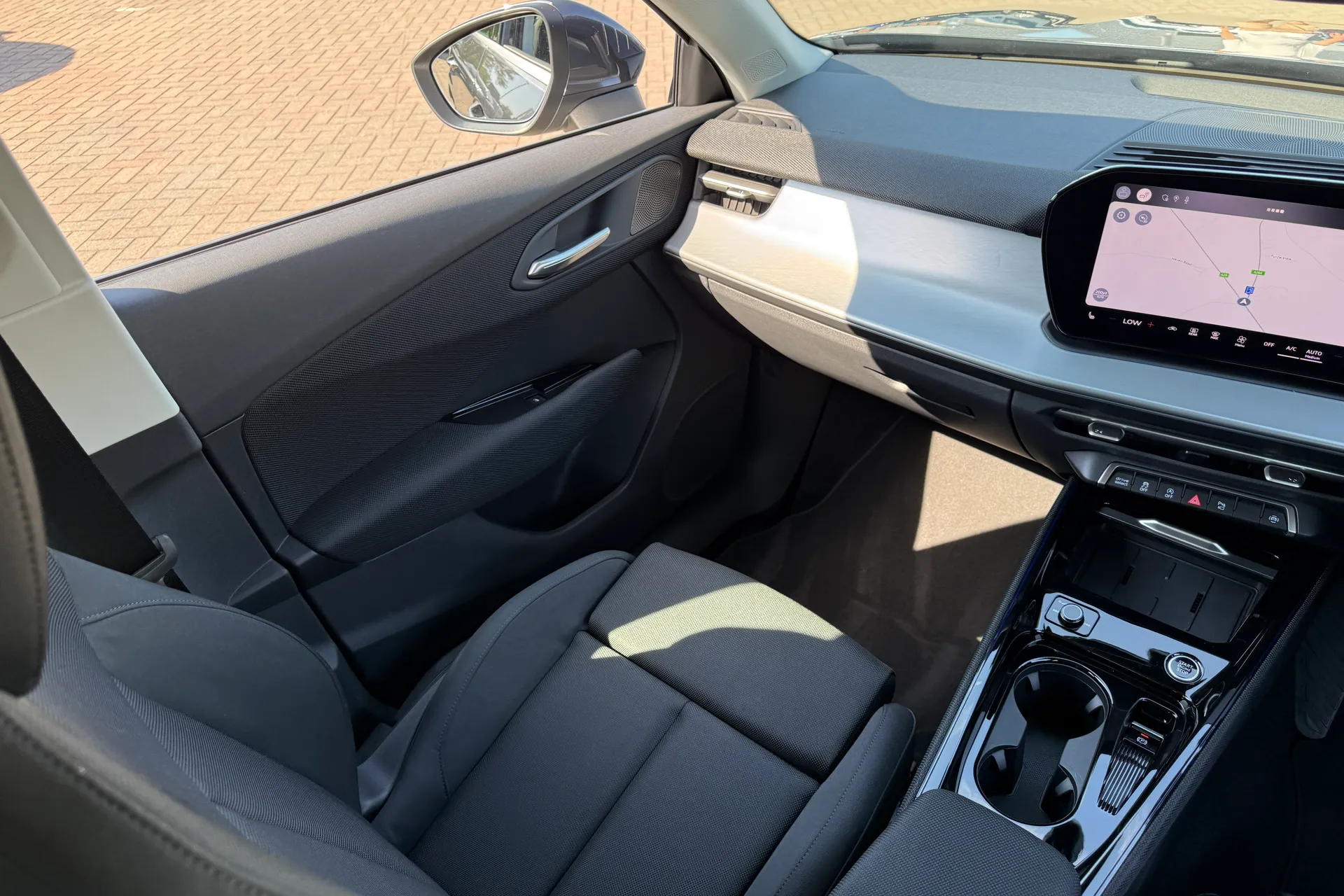 Audi Q3 thumbnail image number 42