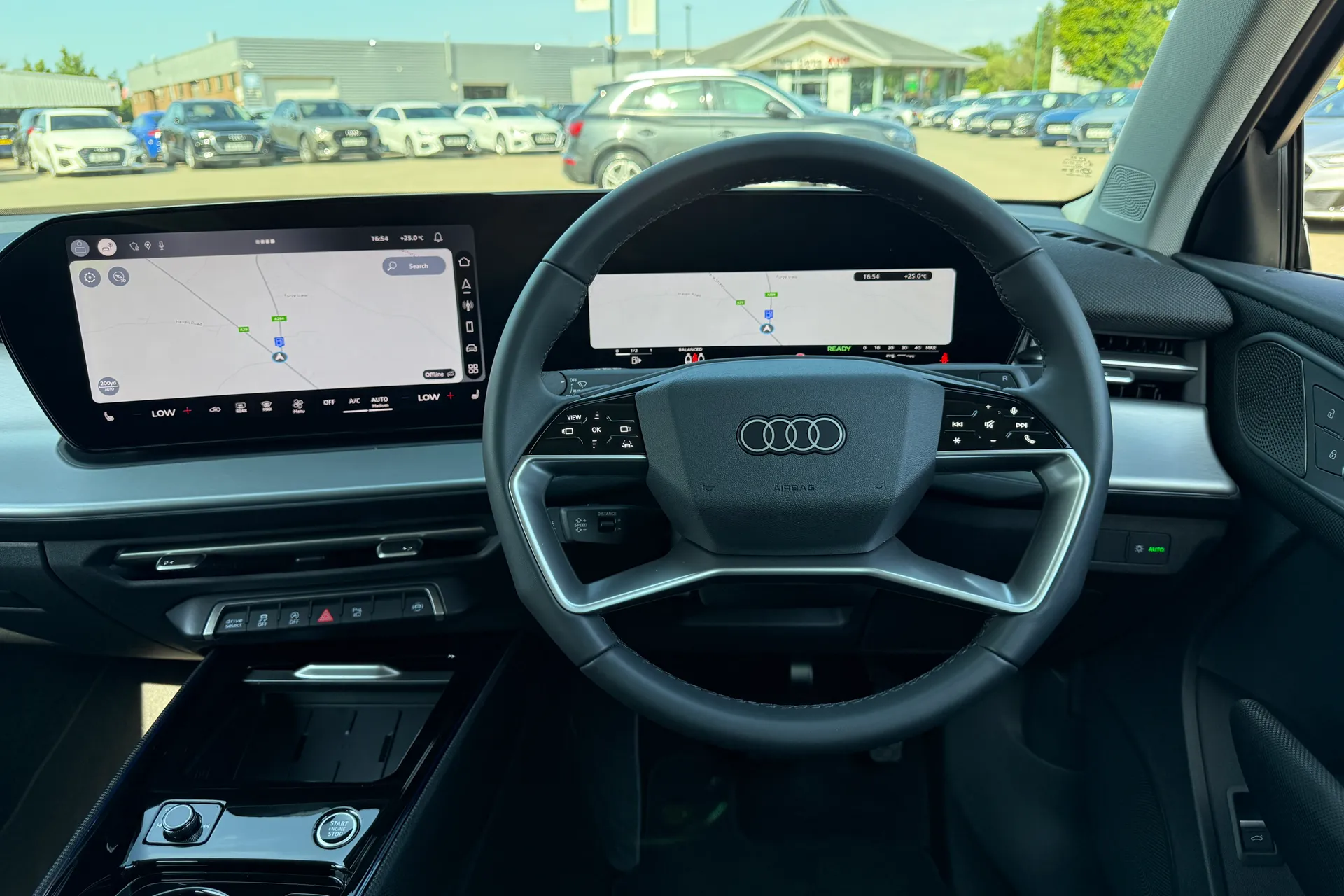 Audi Q3 thumbnail image number 6