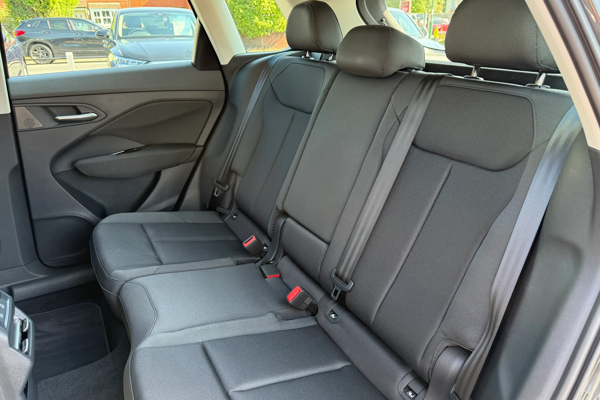 Audi Q3 thumbnail image number 45