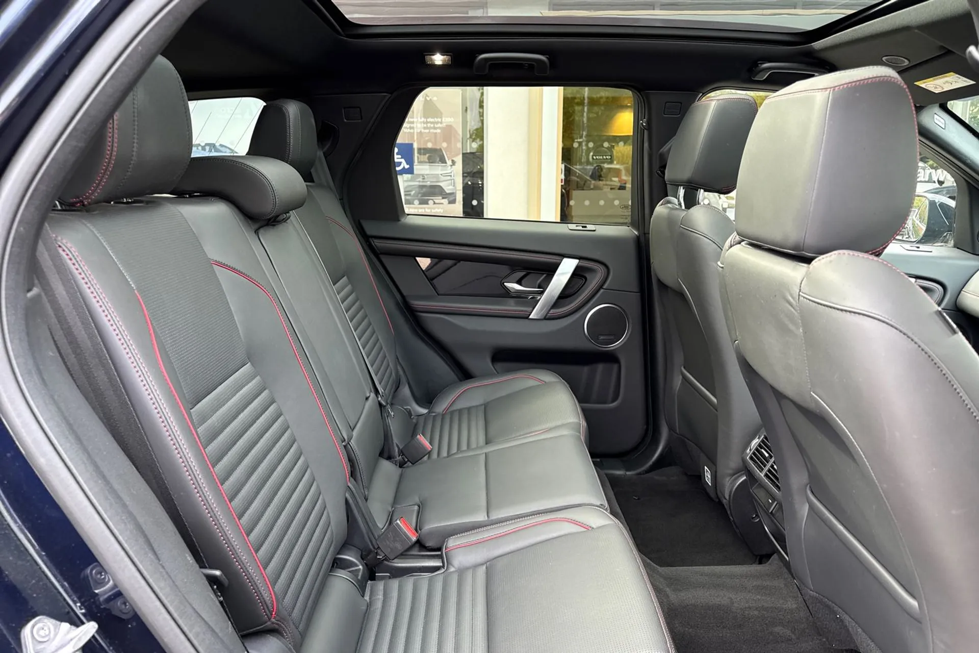 LAND ROVER DISCOVERY SPORT thumbnail image number 23