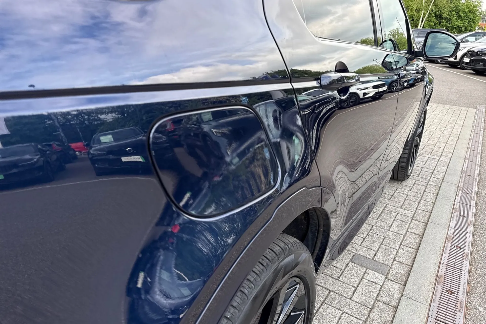 LAND ROVER DISCOVERY SPORT thumbnail image number 19