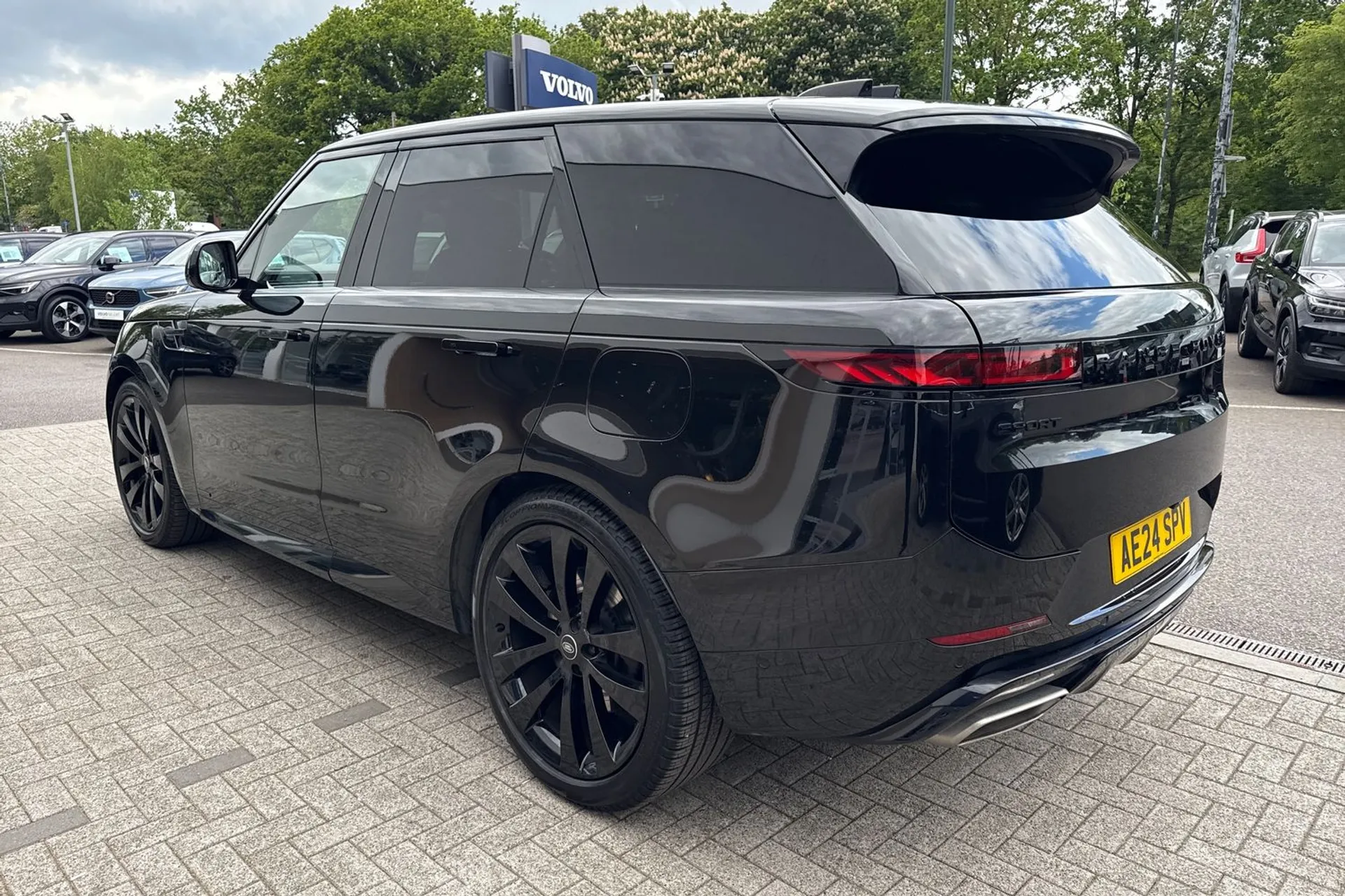 LAND ROVER RANGE ROVER SPORT thumbnail image number 10