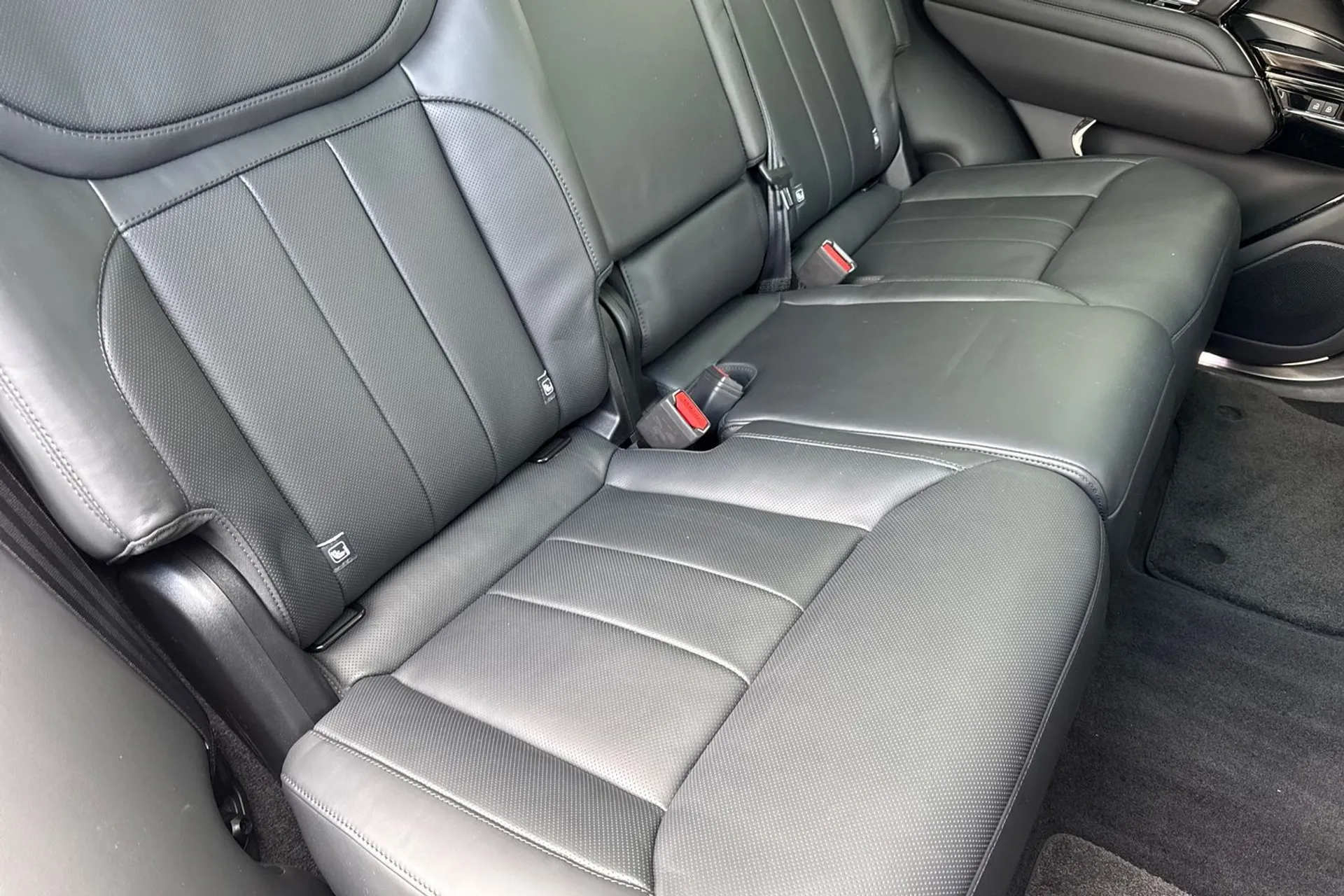 LAND ROVER RANGE ROVER SPORT thumbnail image number 25