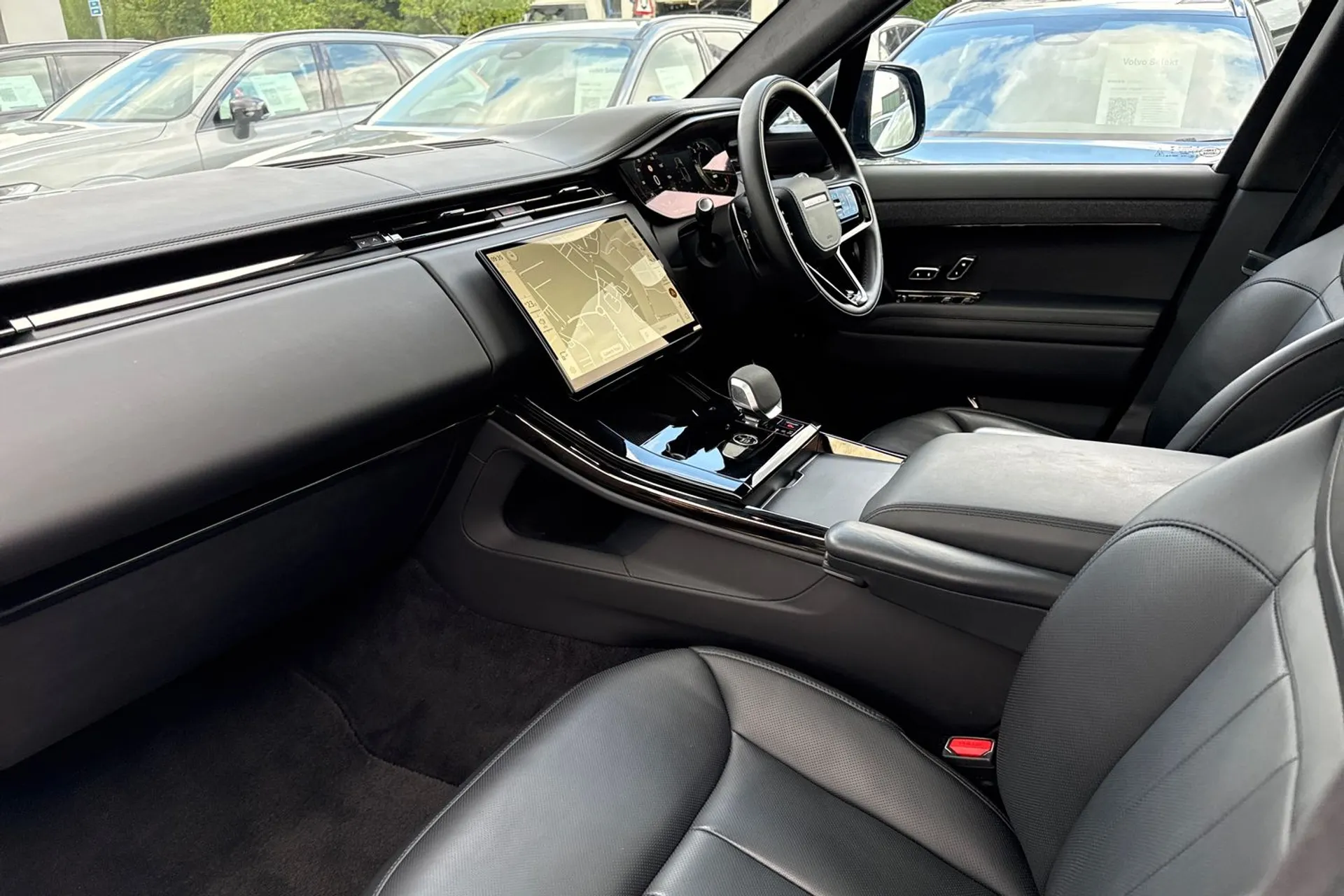 LAND ROVER RANGE ROVER SPORT thumbnail image number 27