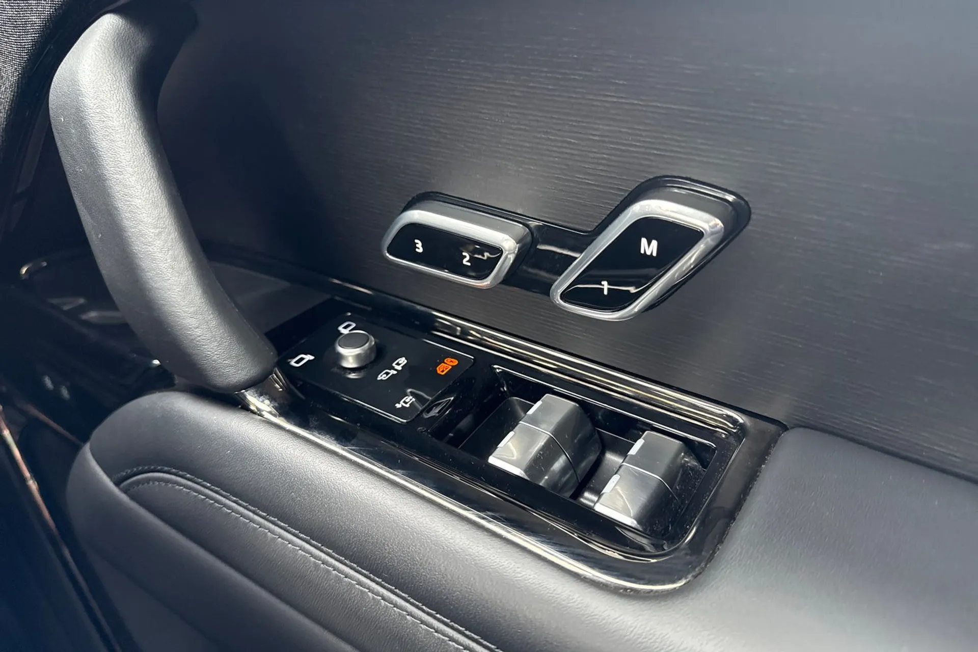 LAND ROVER RANGE ROVER SPORT thumbnail image number 42