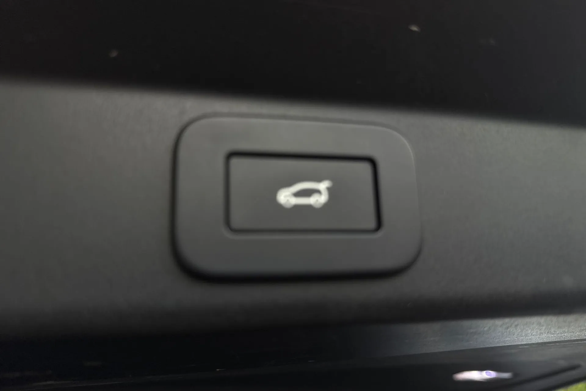 LAND ROVER RANGE ROVER SPORT thumbnail image number 21