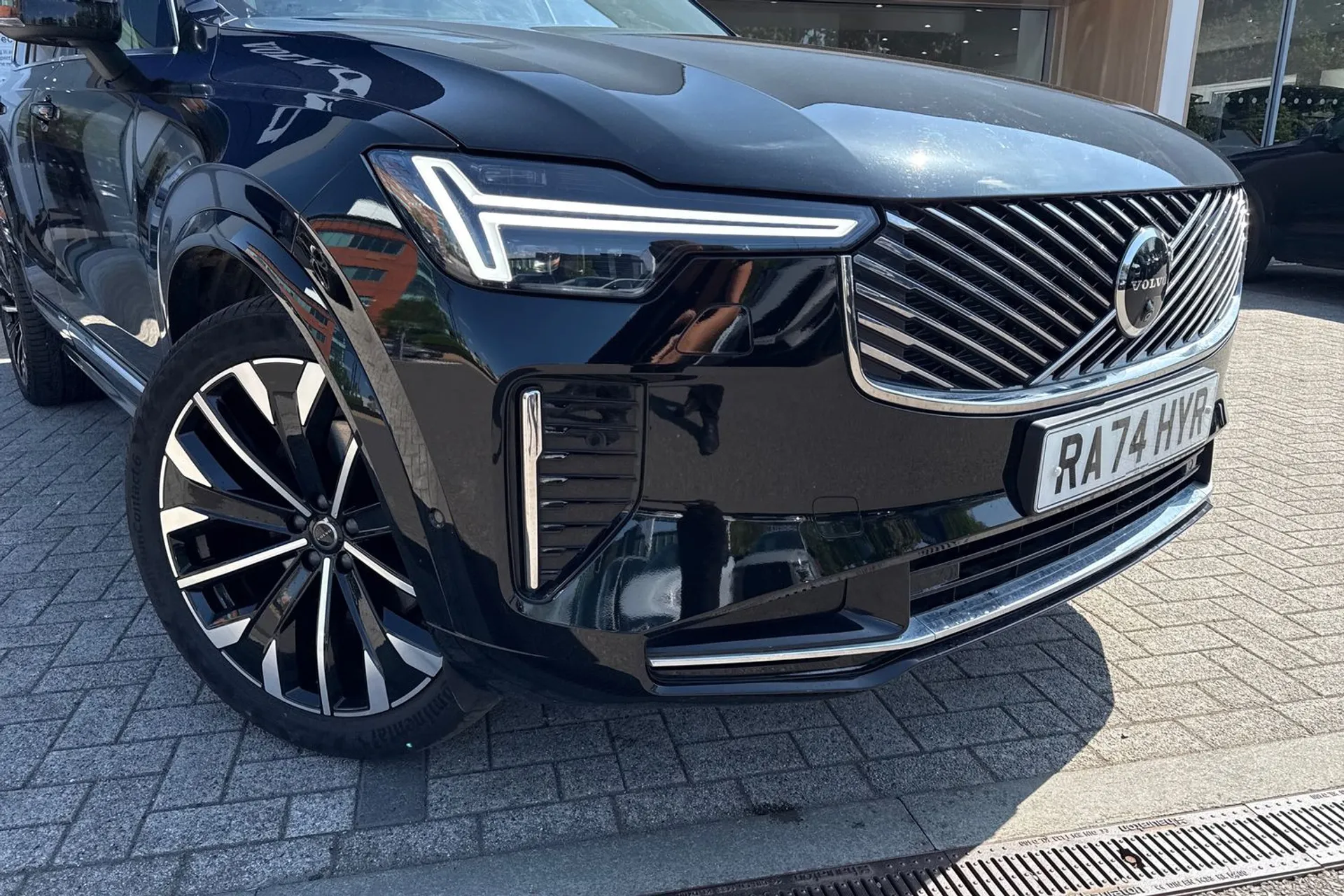 Volvo XC90 thumbnail image number 9