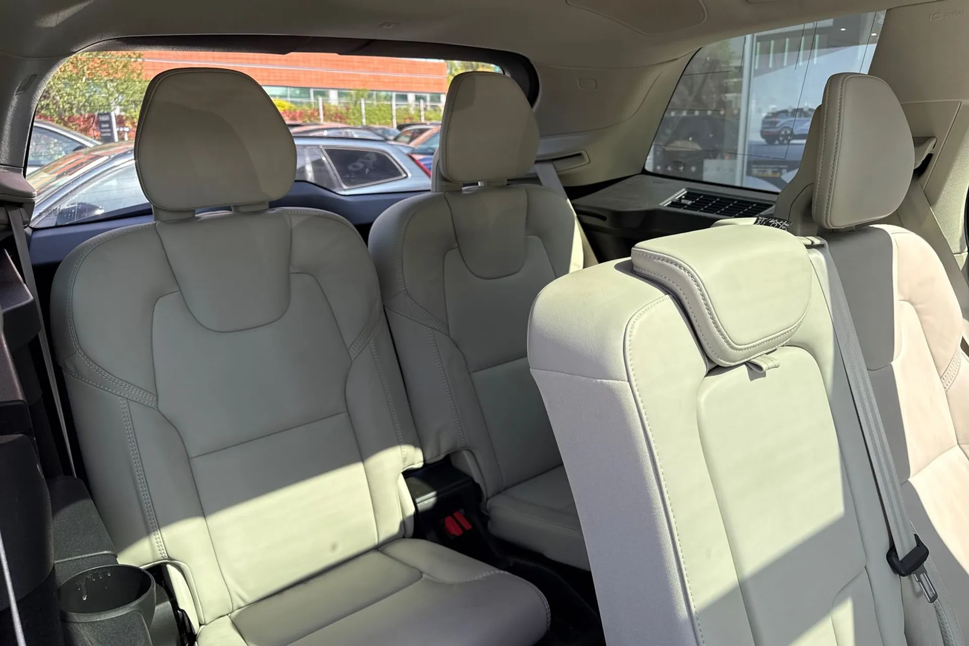 Volvo XC90 thumbnail image number 8