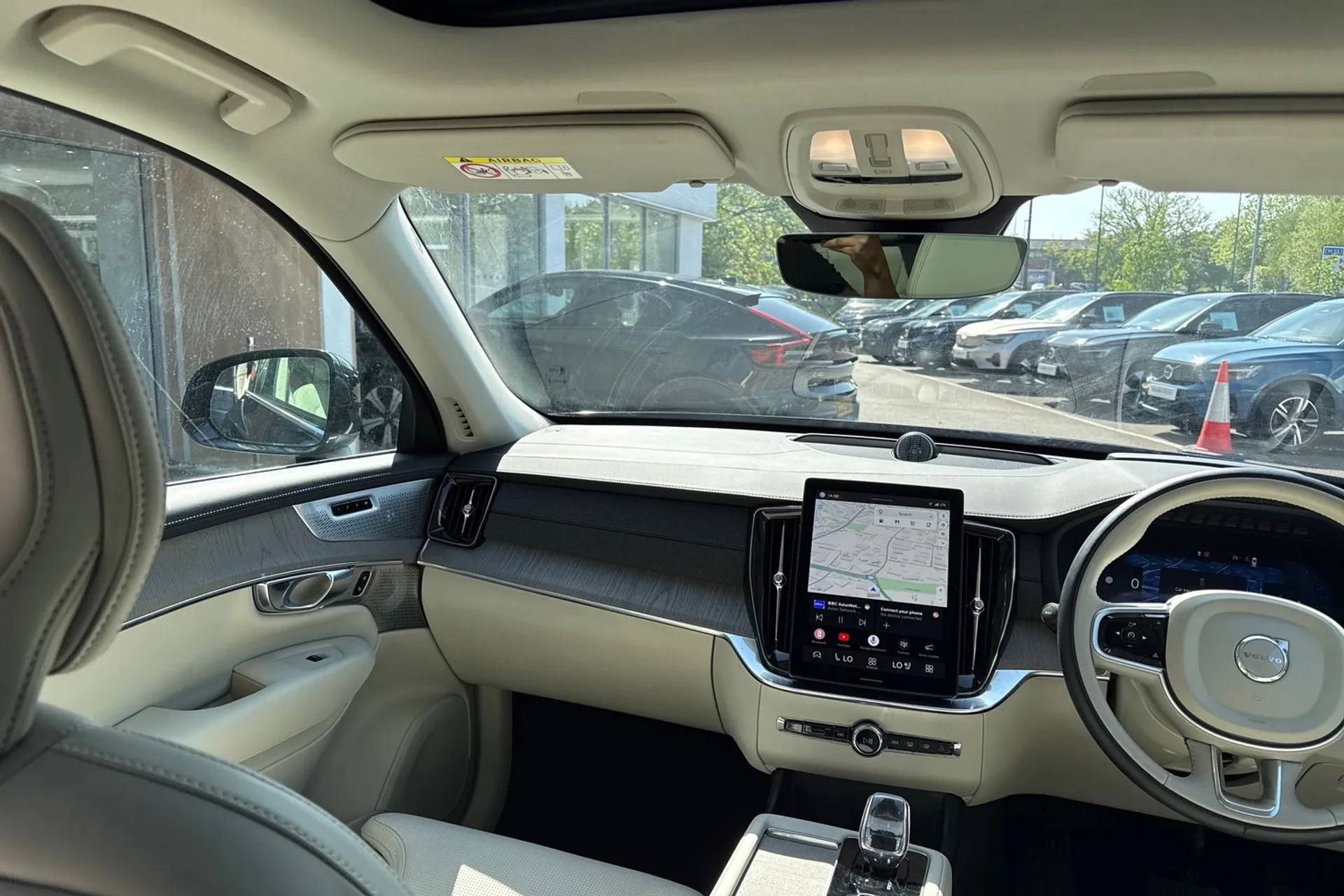Volvo XC90 thumbnail image number 34