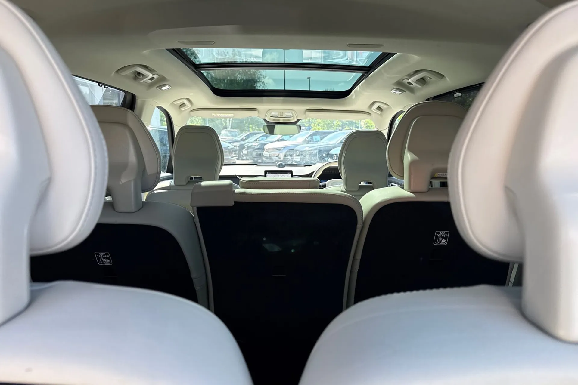 Volvo XC90 thumbnail image number 24