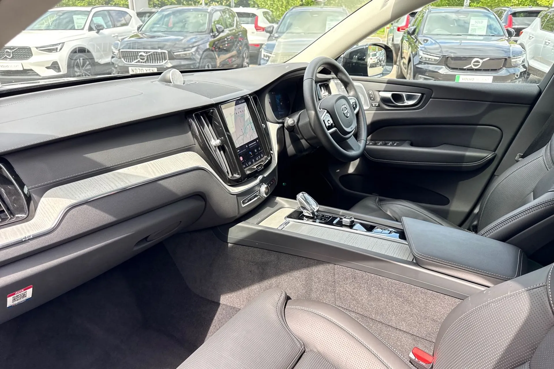 Volvo XC60 thumbnail image number 27