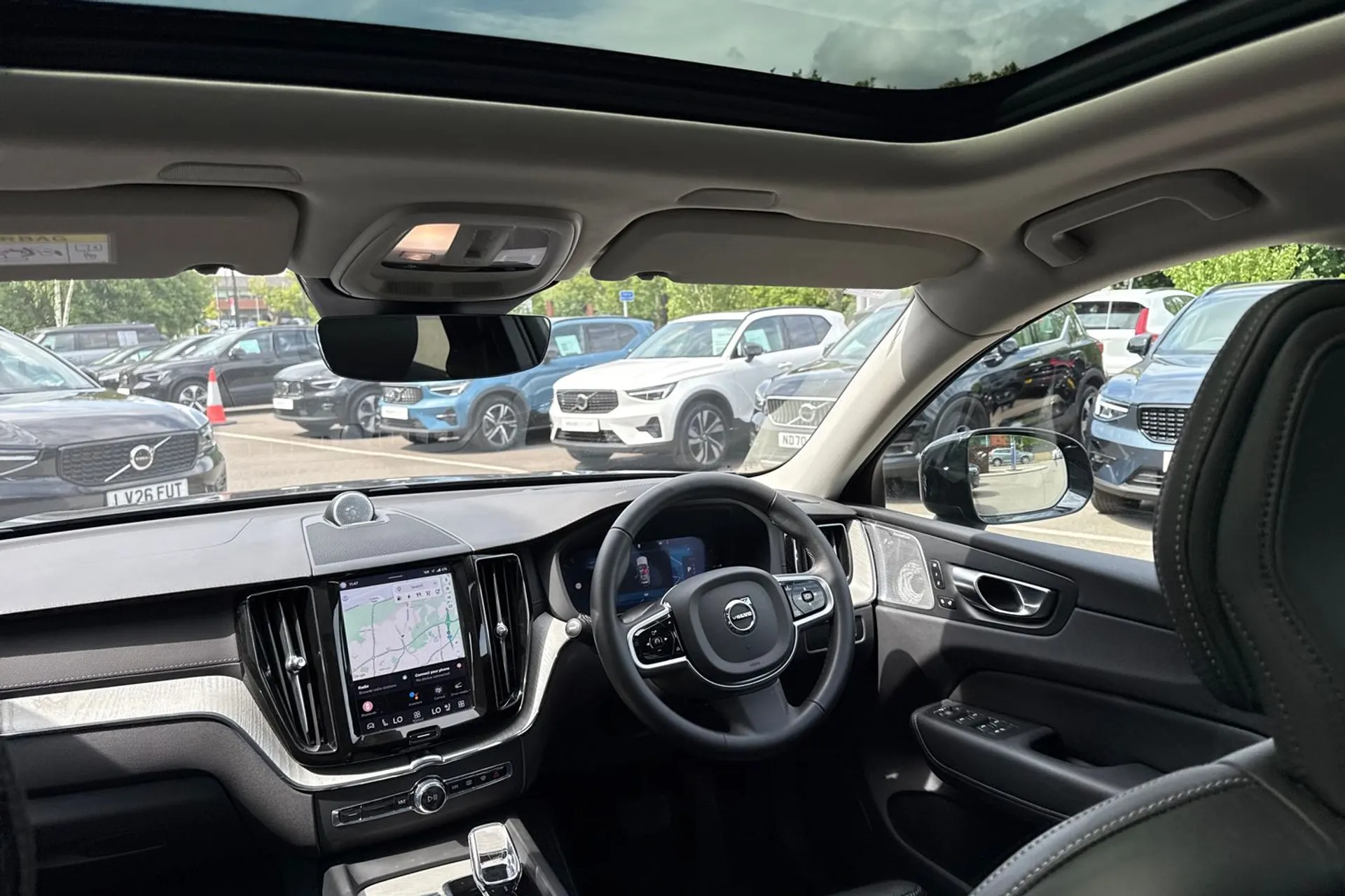 Volvo XC60 thumbnail image number 33