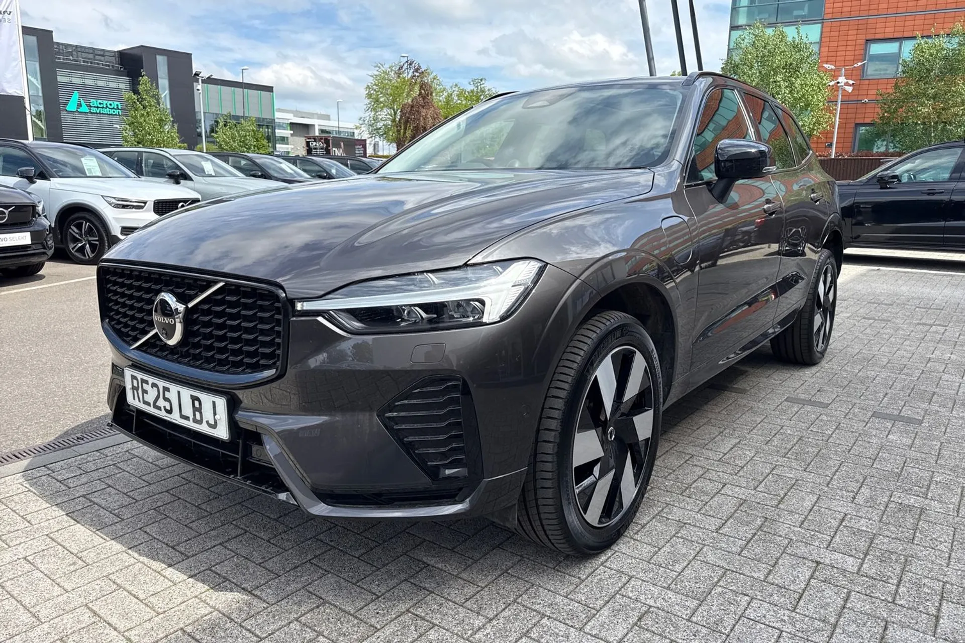 Volvo XC60 thumbnail image number 12