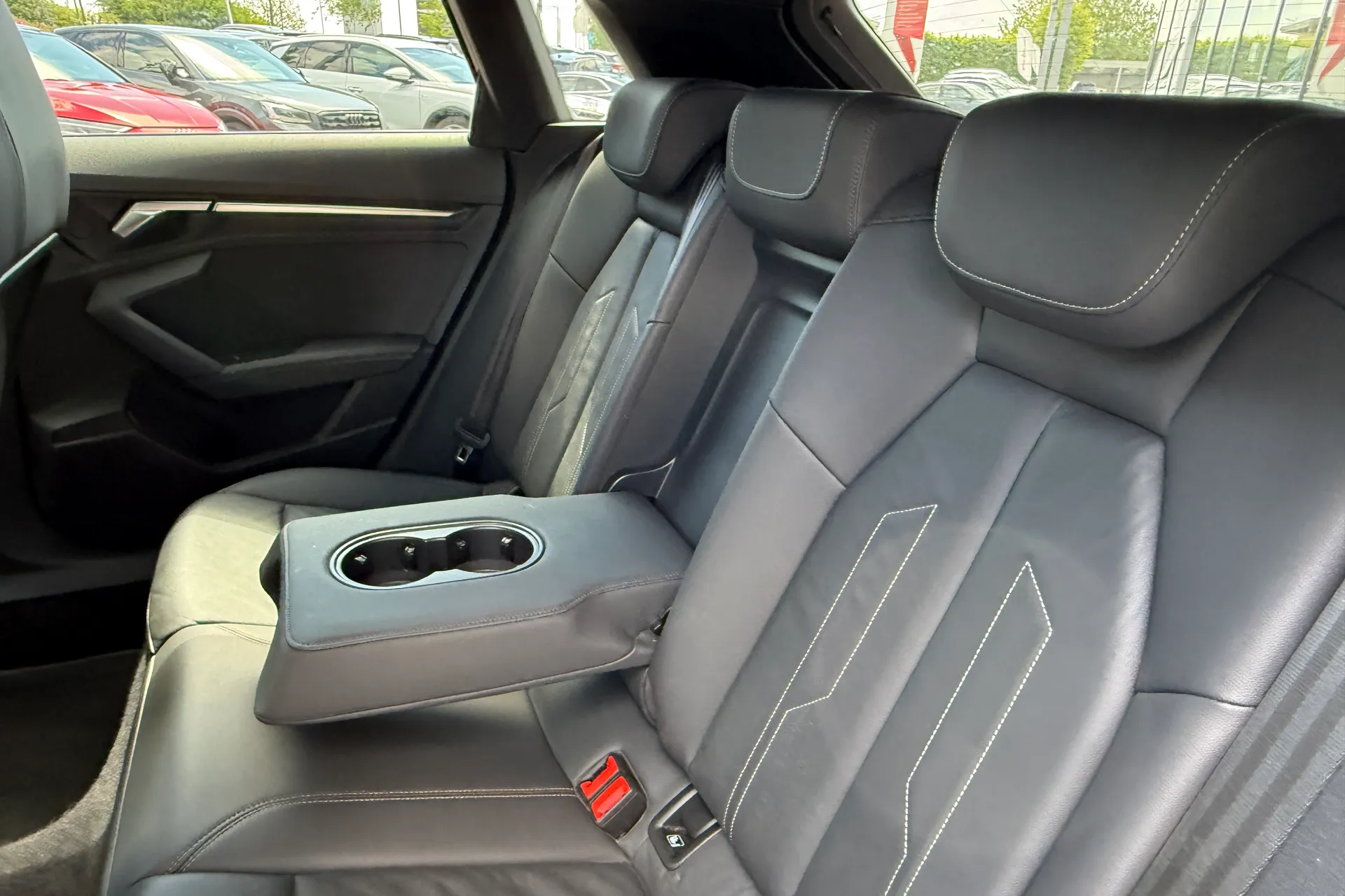 Audi A3 thumbnail image number 37