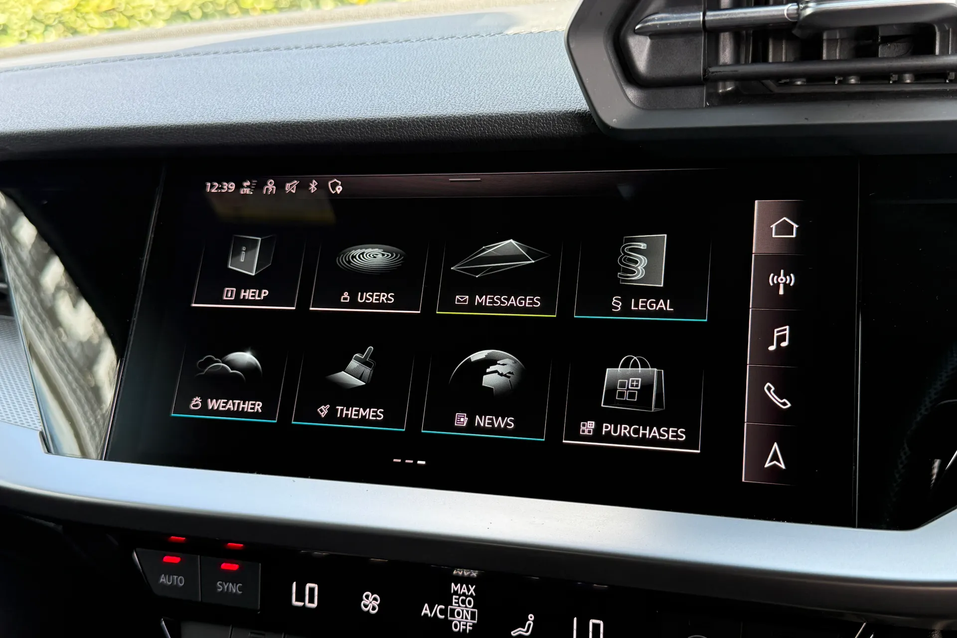 Audi A3 thumbnail image number 26