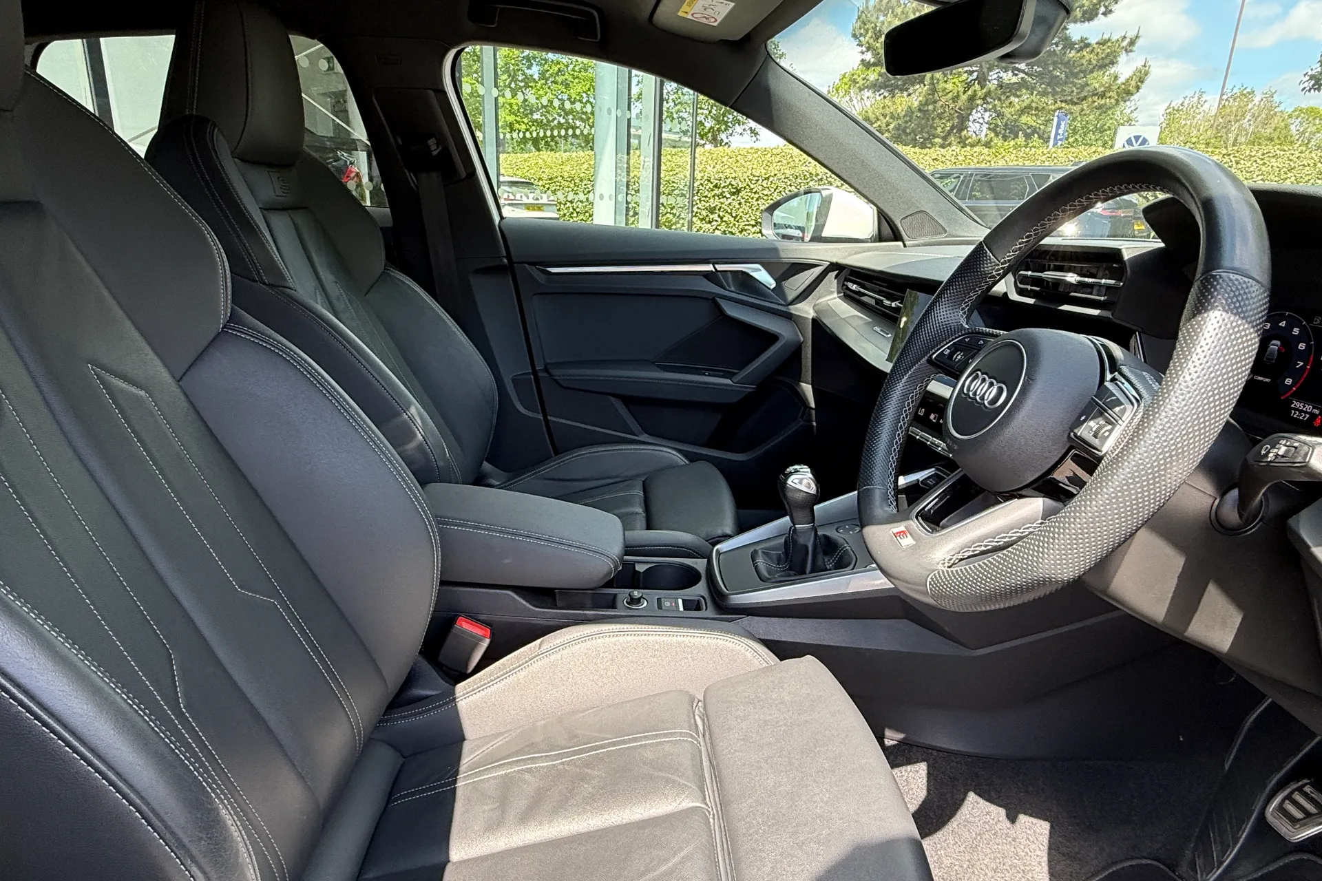 Audi A3 thumbnail image number 25