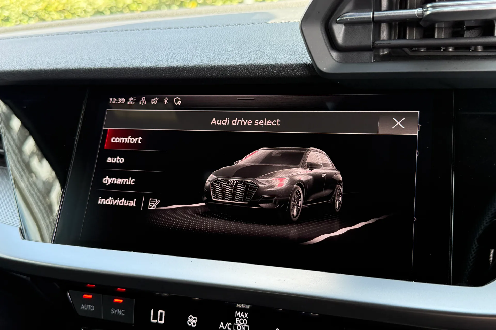 Audi A3 thumbnail image number 16