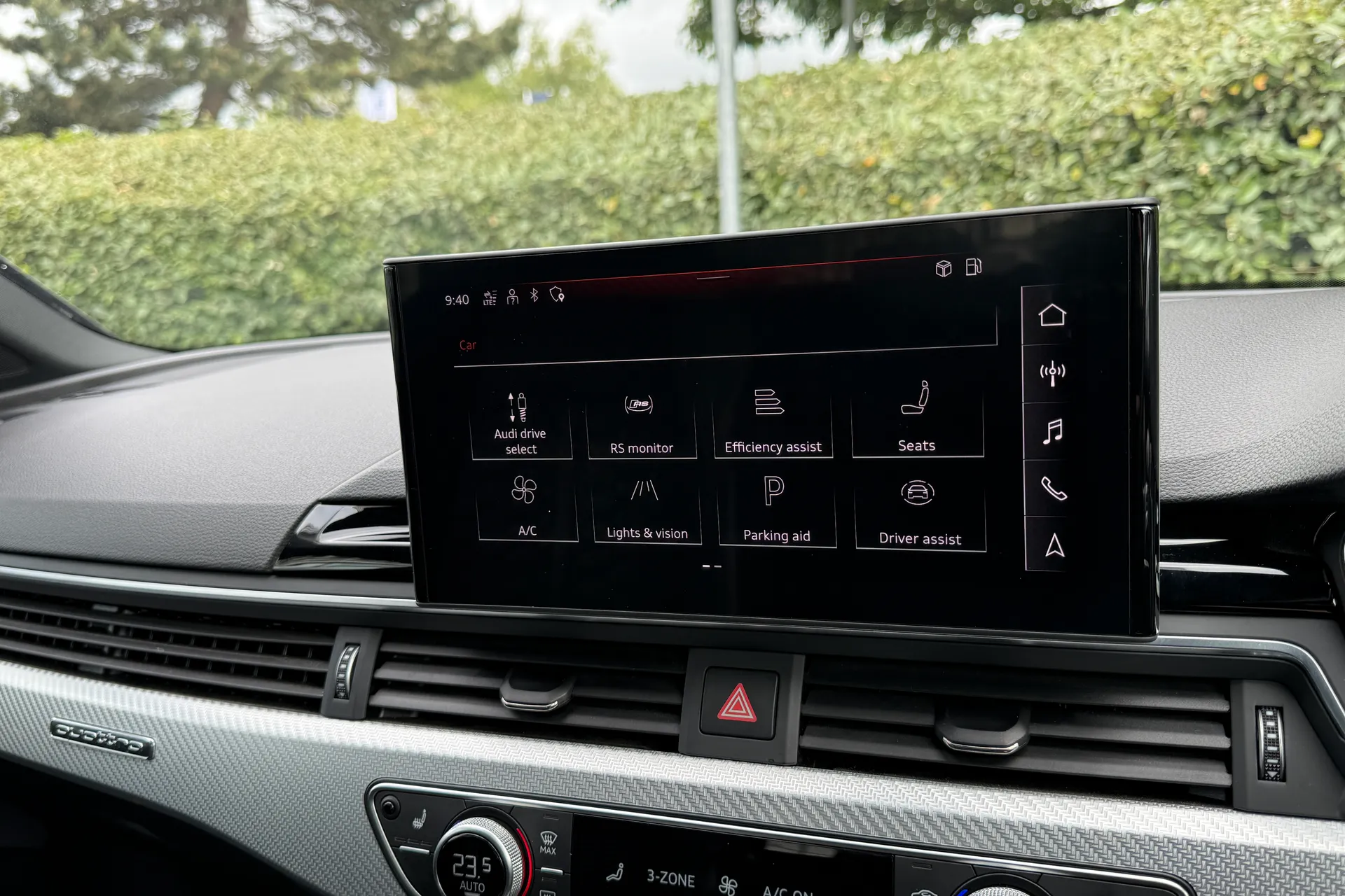 Audi RS4 thumbnail image number 42
